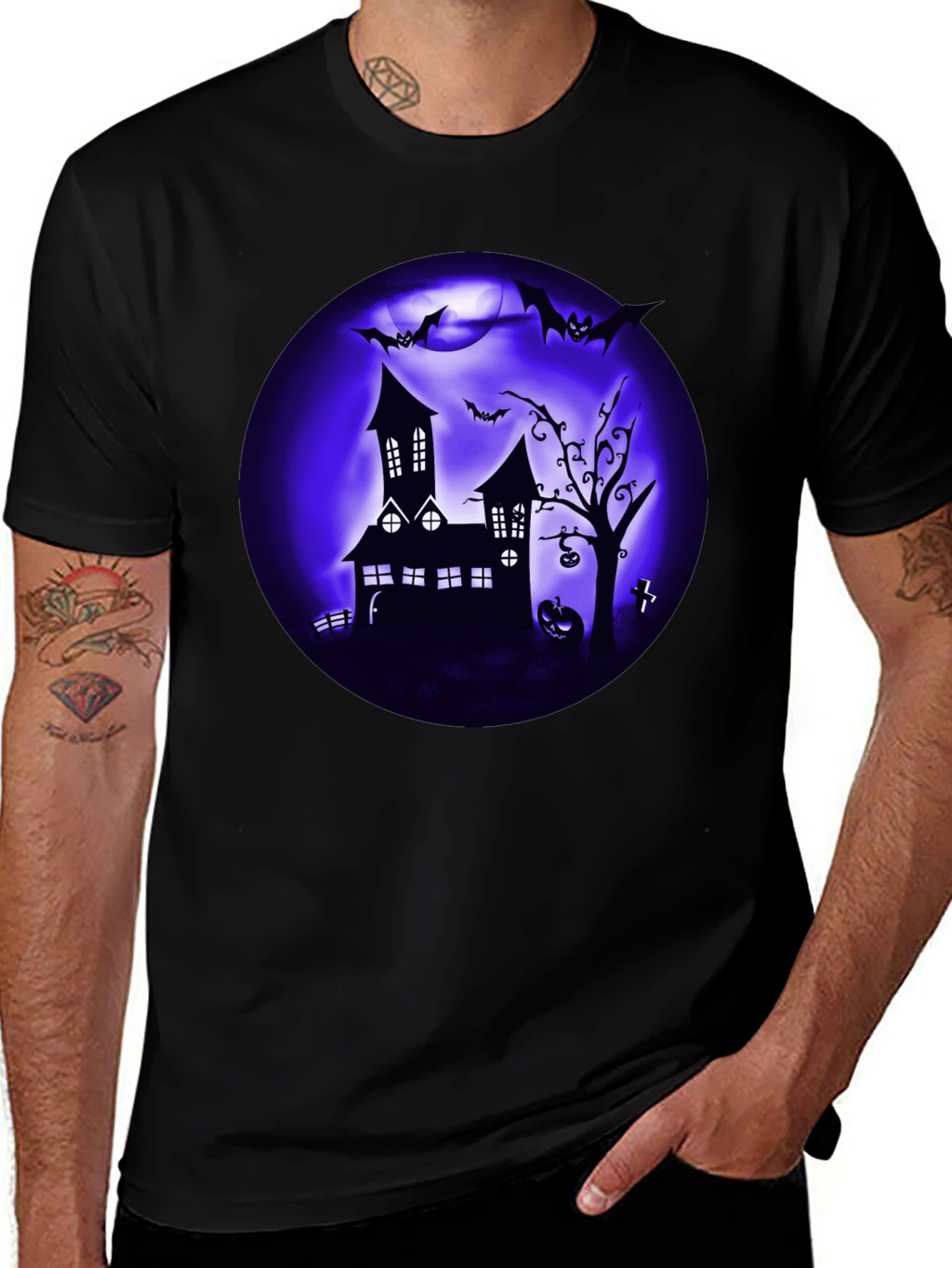 Spooky Halloween T-Shirt Haunted House Design