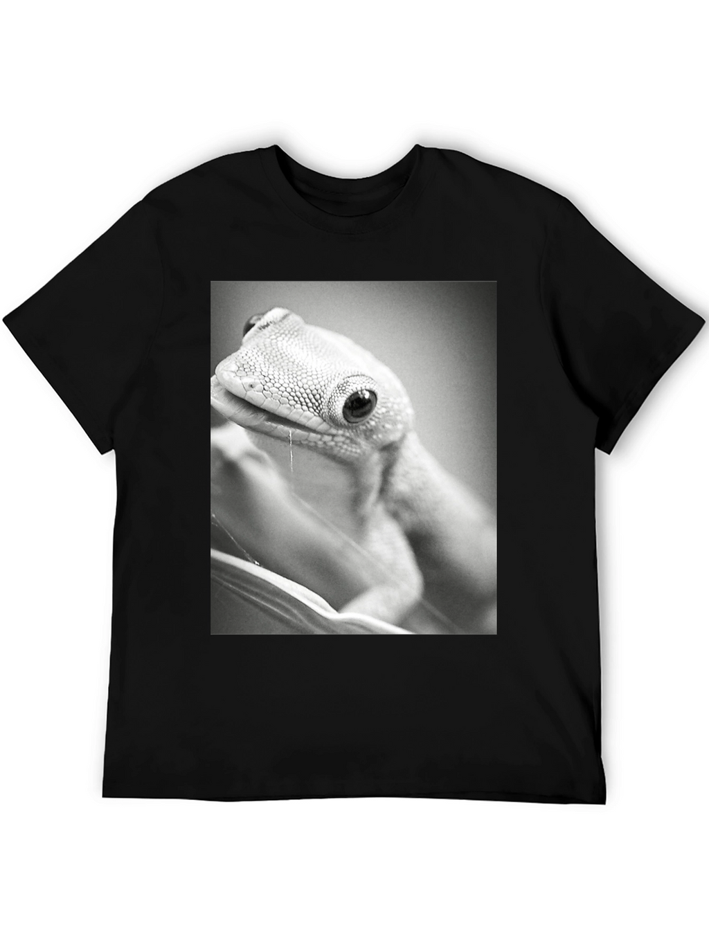 Gecko Print T-Shirt: Cool Reptile Graphic Tee