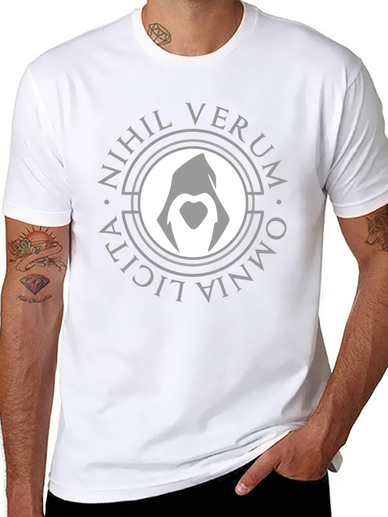 Nihil Verum T-Shirt: Assassins Creed Inspired