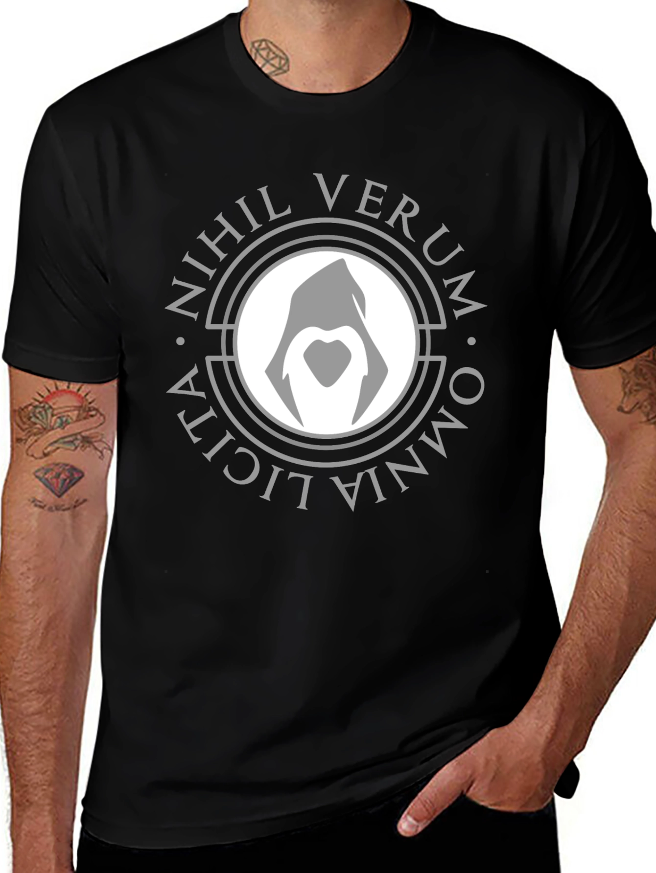 Nihil Verum T-Shirt: Assassins Creed Inspired