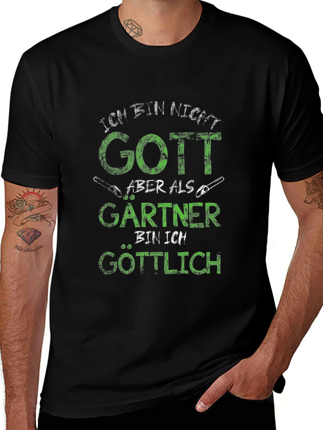 Ich Bin Nicht Gott Gardener T-Shirt