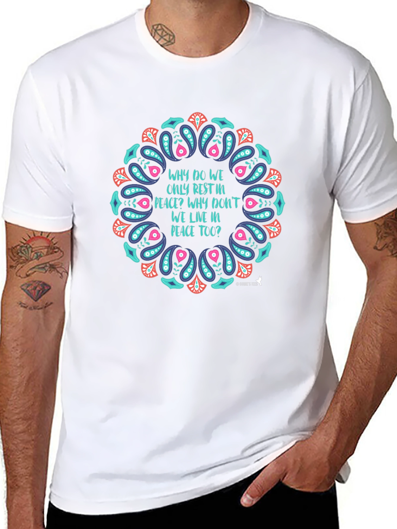 Peaceful Living Graphic Tee - Black