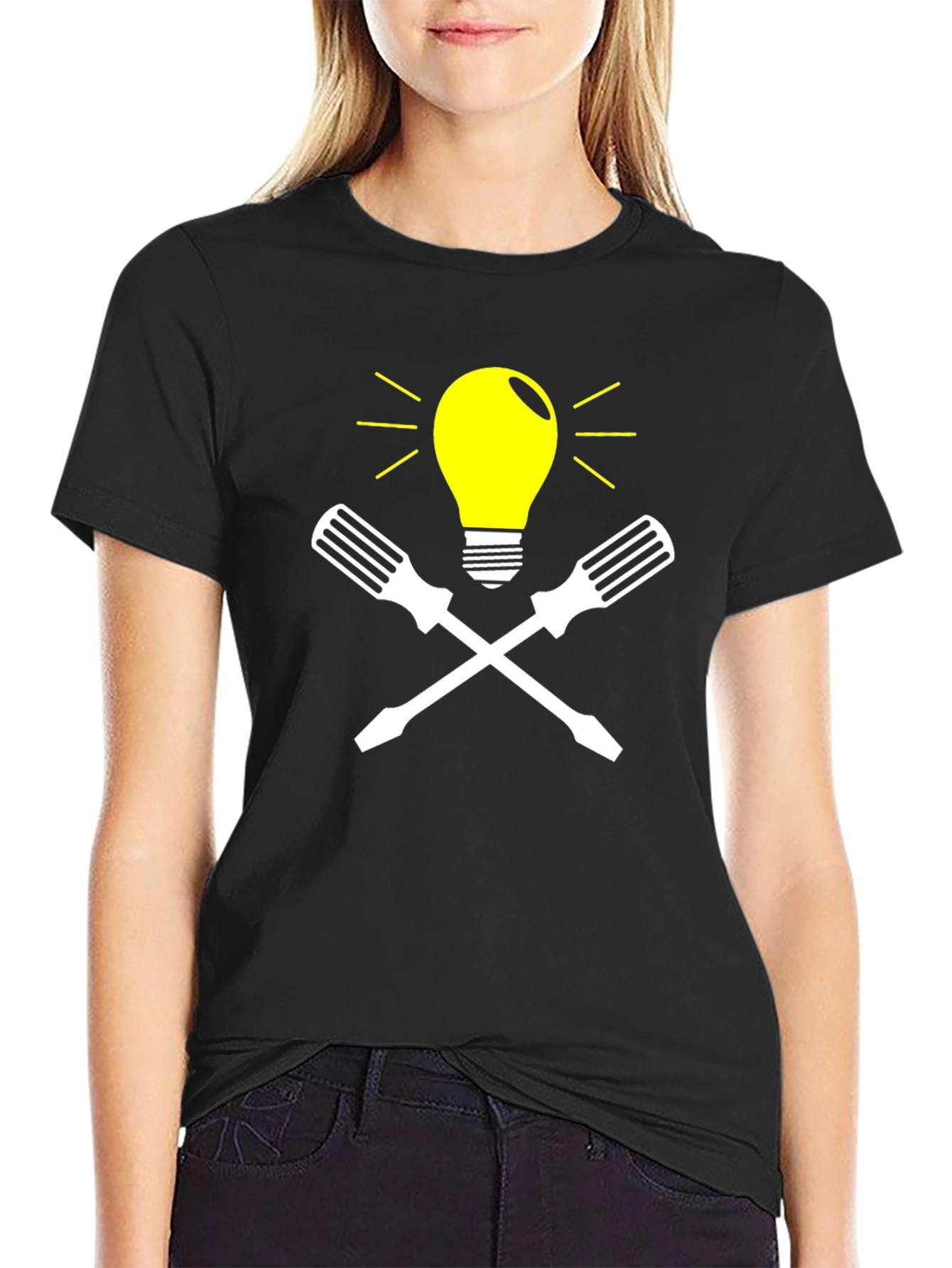 Electricians Idea T-Shirt - Lightbulb & Screwdrivers