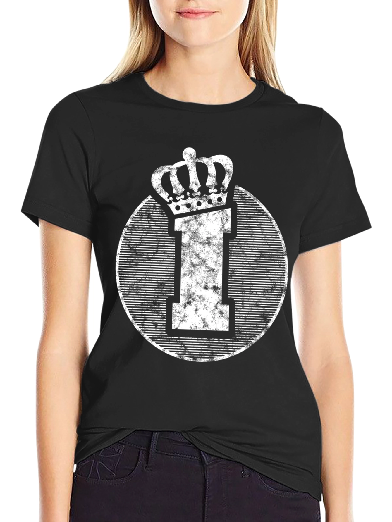King Initial I Graphic Tee - Black