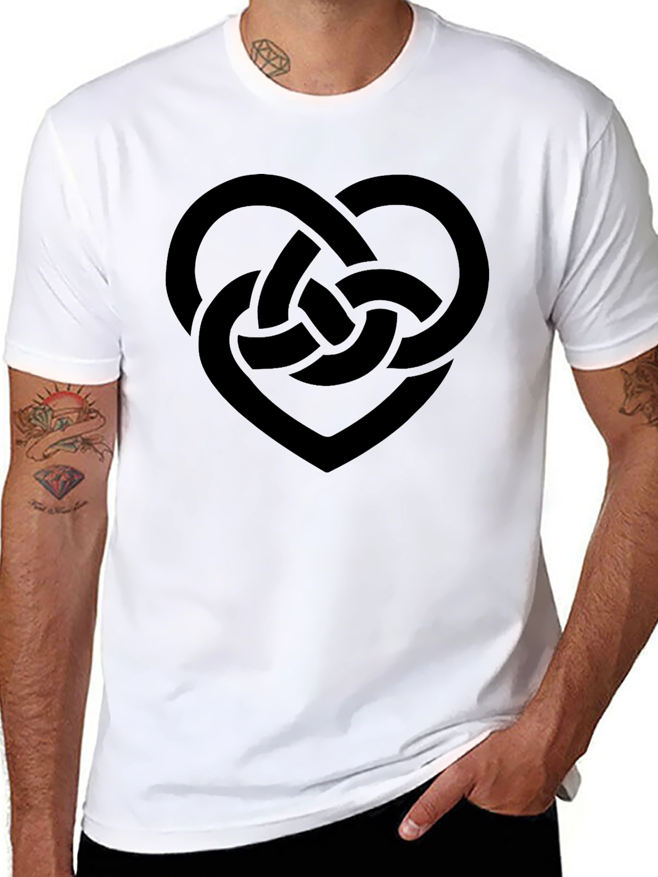 Celtic Knot Heart T-Shirt - Black