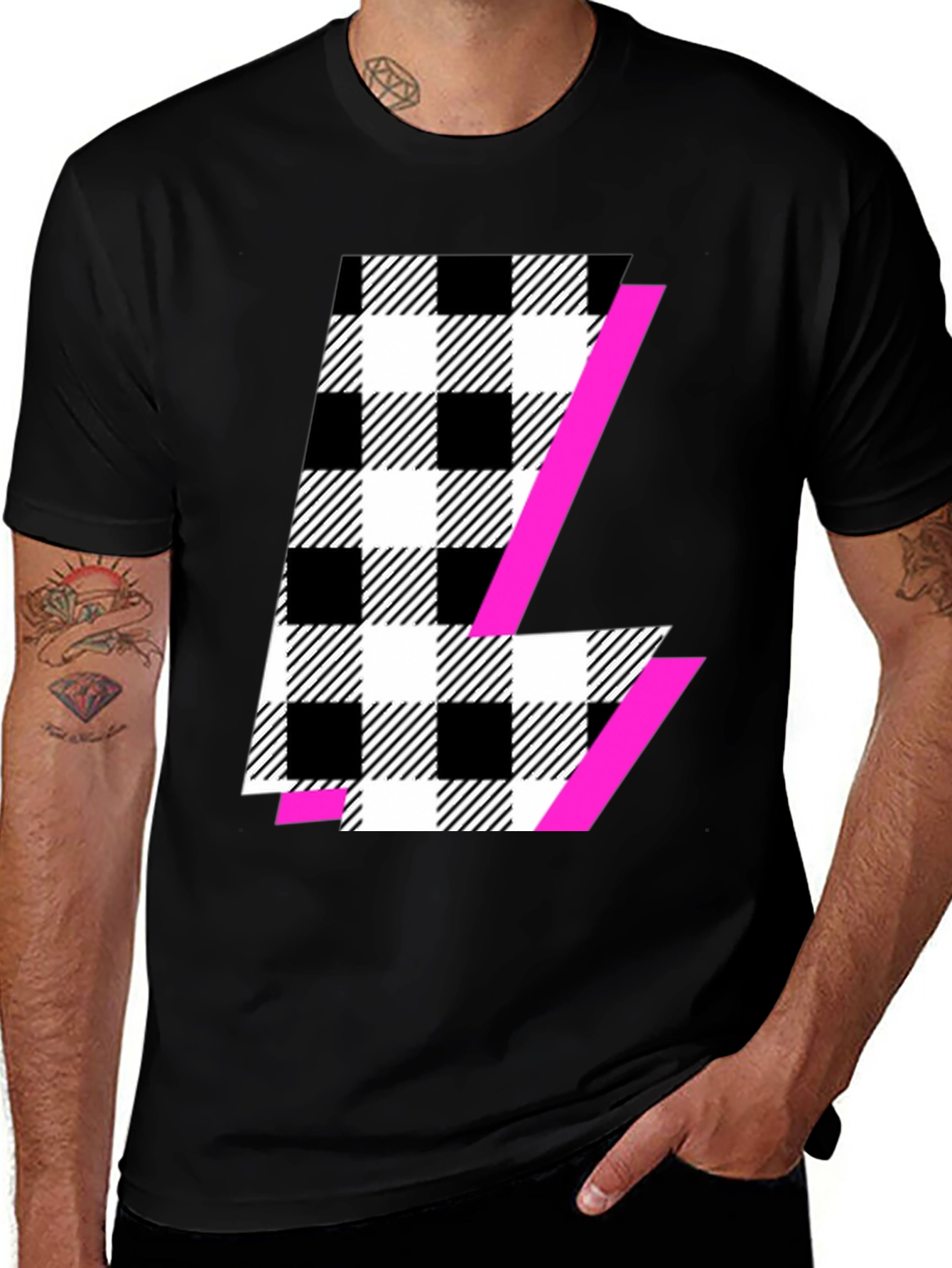 Bold Checkered L Graphic Tee - Modern Style