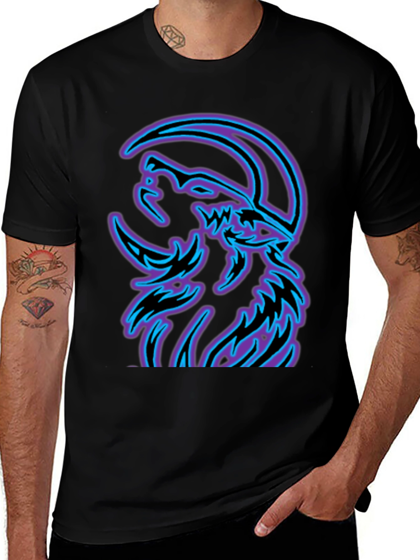 Wolf Moon Graphic Tee - Black Cotton Blend