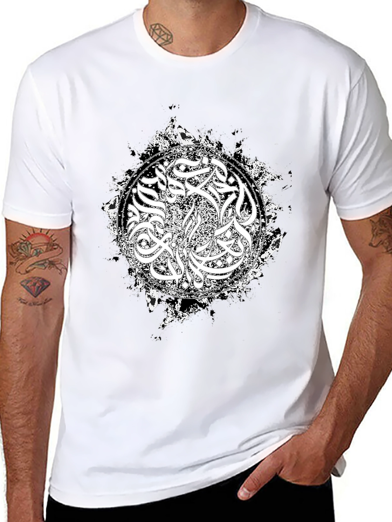Abstract Arabic T-Shirt - Black