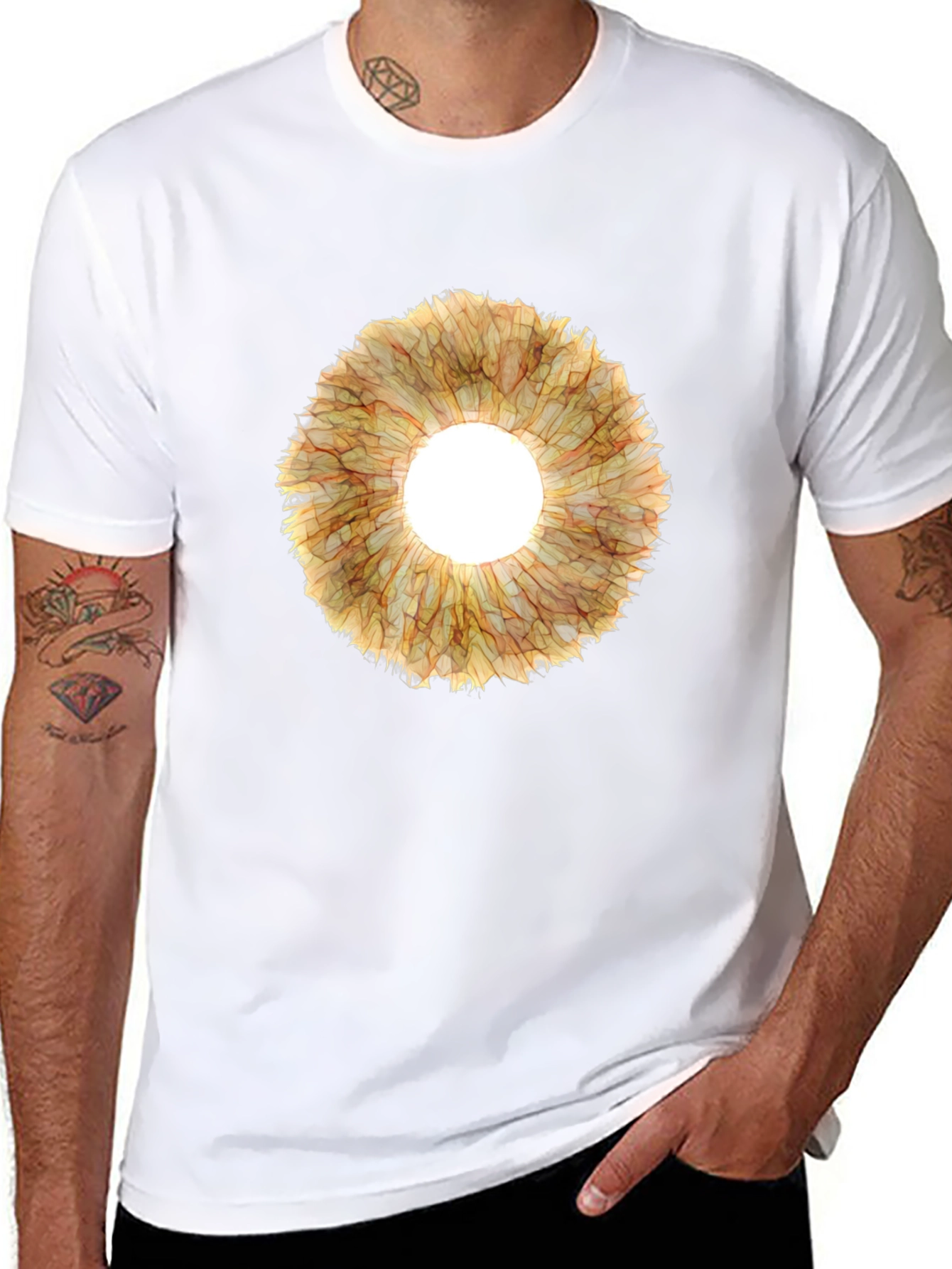 Eye-Catching Floral Ring Graphic Tee - Black