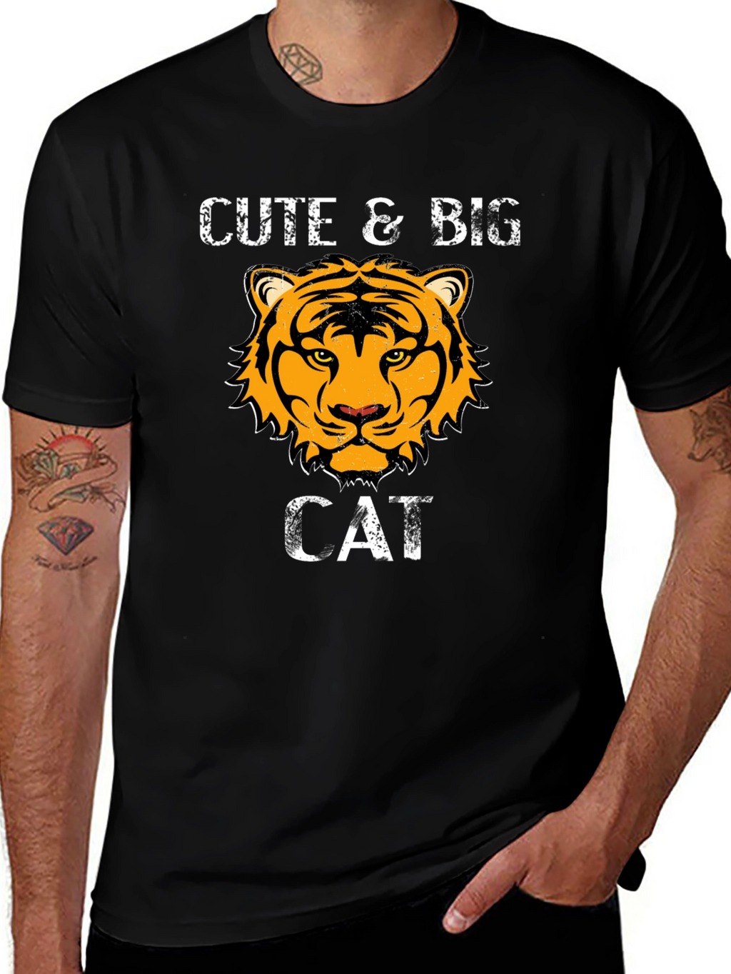 Cute & Big Cat Graphic Black T-Shirt