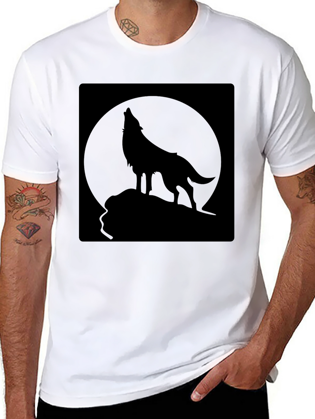 Wolf Howling at Moon Black T-Shirt