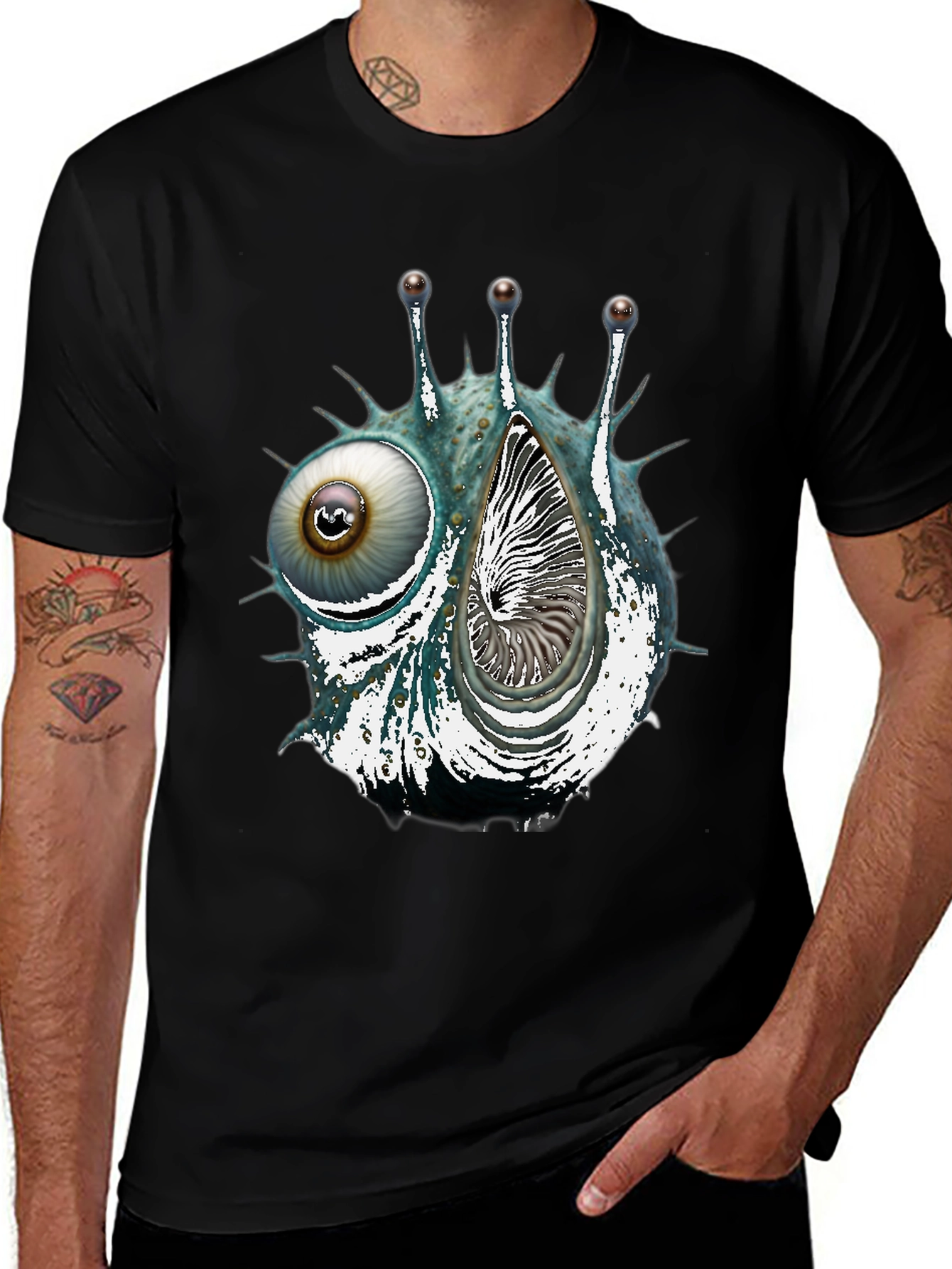 Eye & Shell Graphic Tee - Unique Design