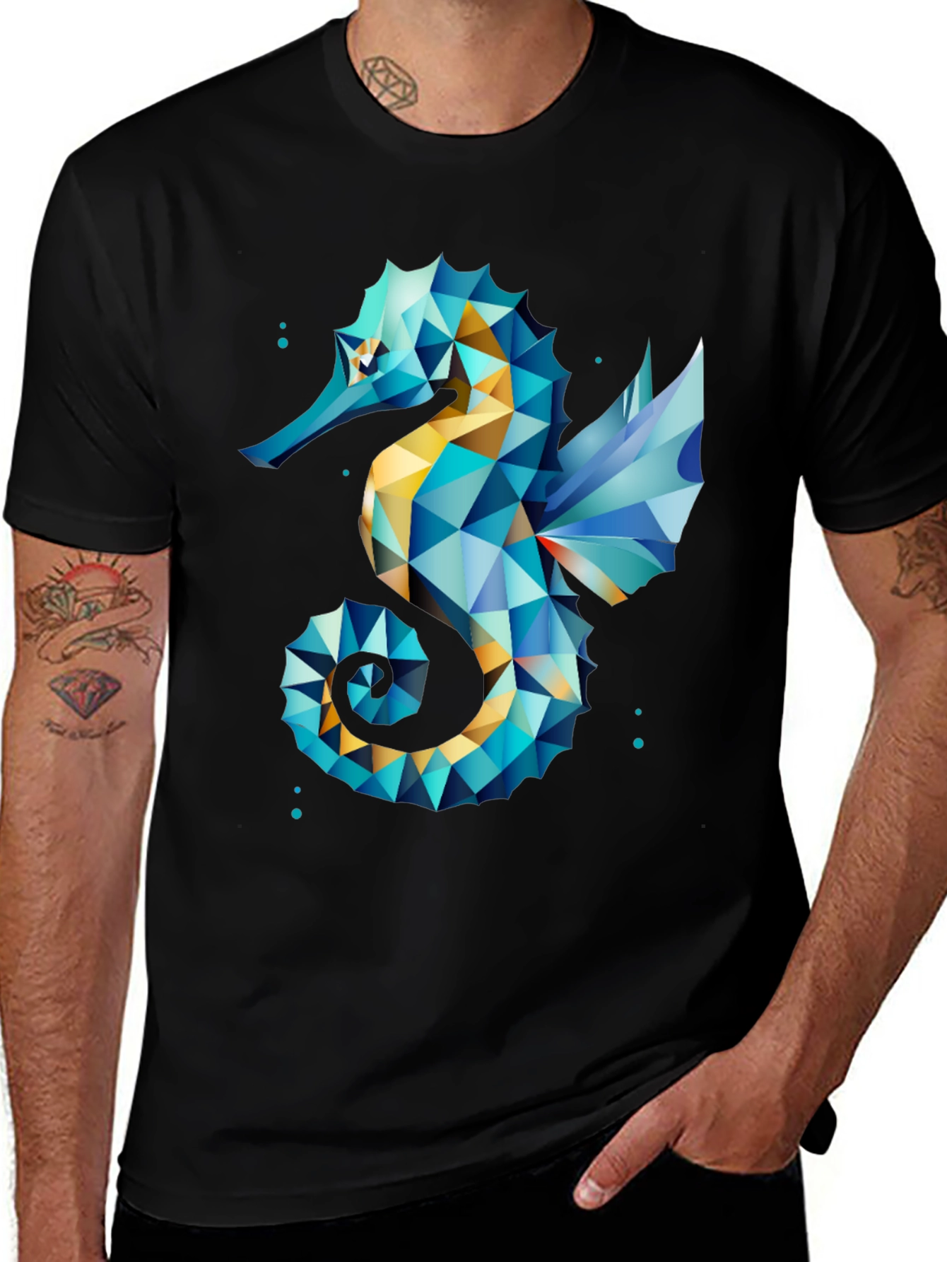 Geometric Seahorse Graphic Tee - Black