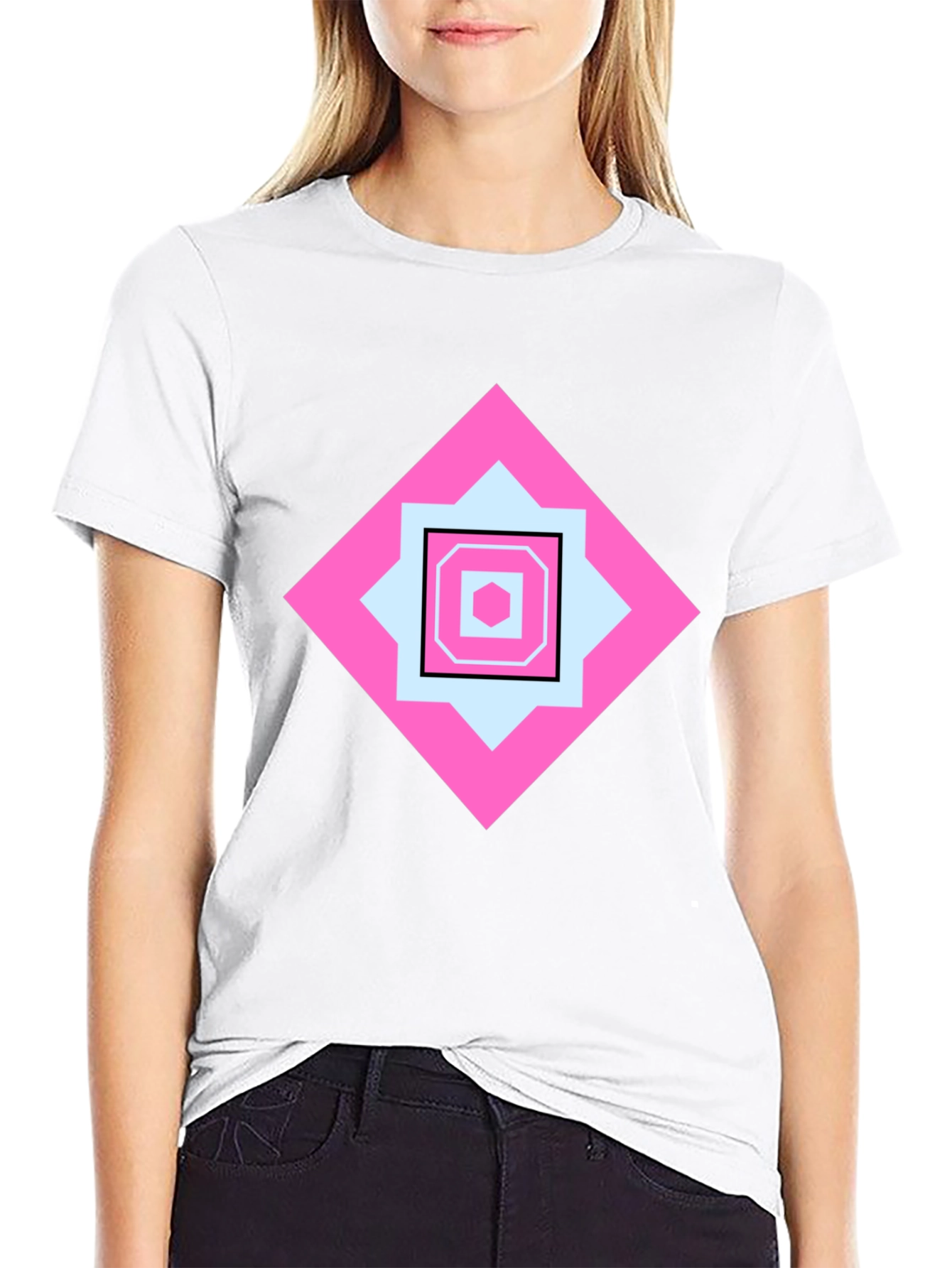 Geometric Pattern Tee - Stylish Casual Wear