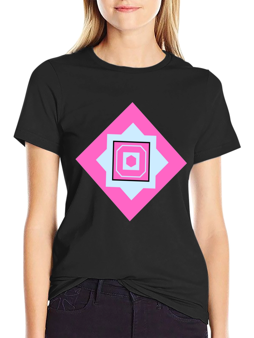 Geometric Pattern Tee - Stylish Casual Wear