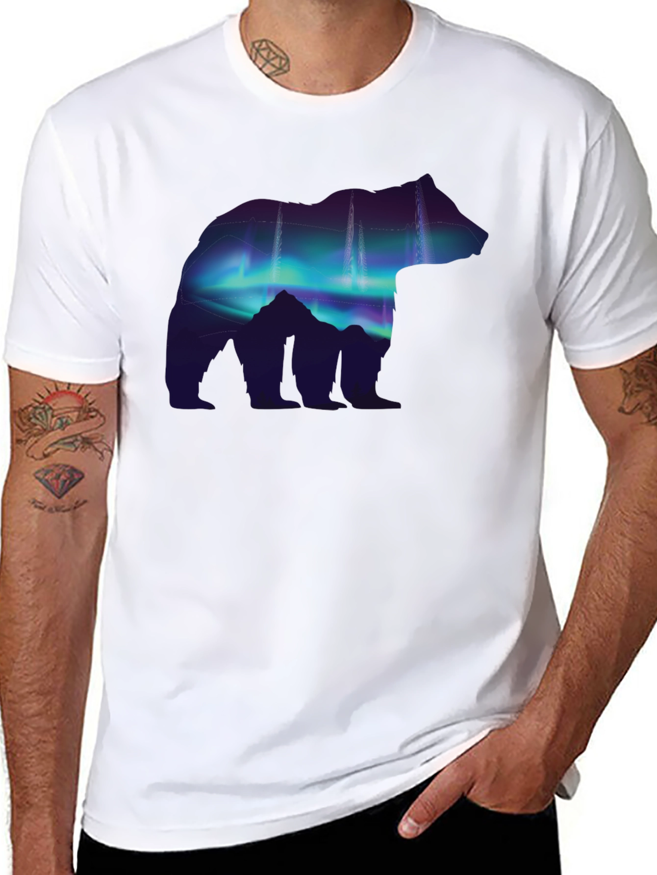 Northern Lights Bear Graphic Tee - Black