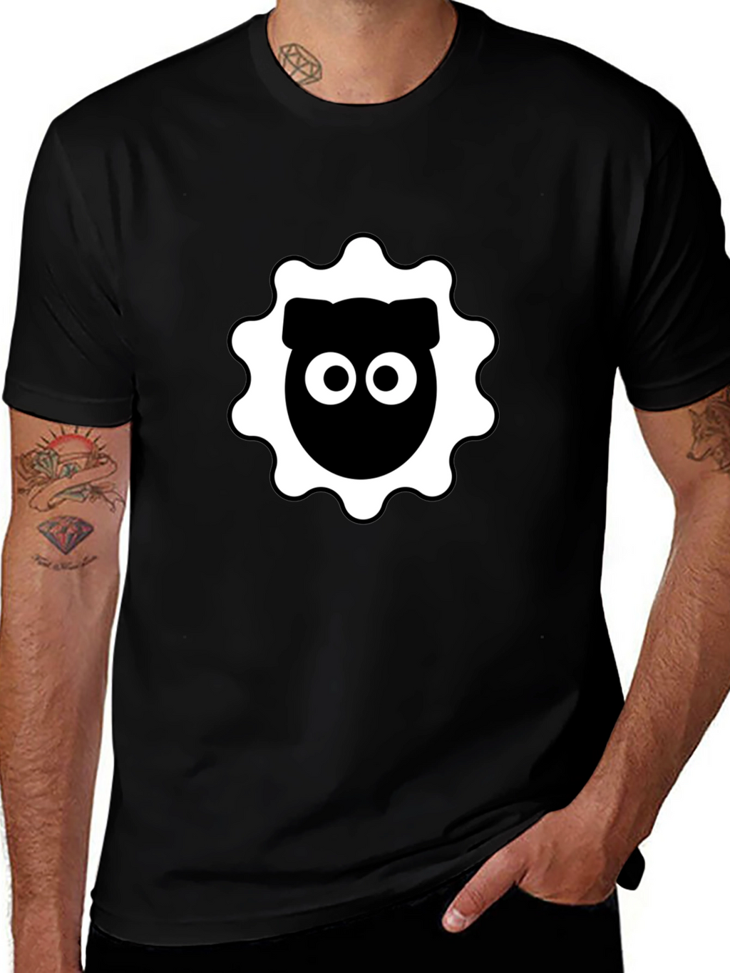 Black Sheep Graphic Tee - Round Eye Design