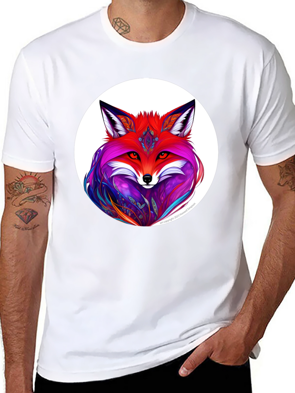 Vibrant Fox Graphic Tee - Unique Artistic Design