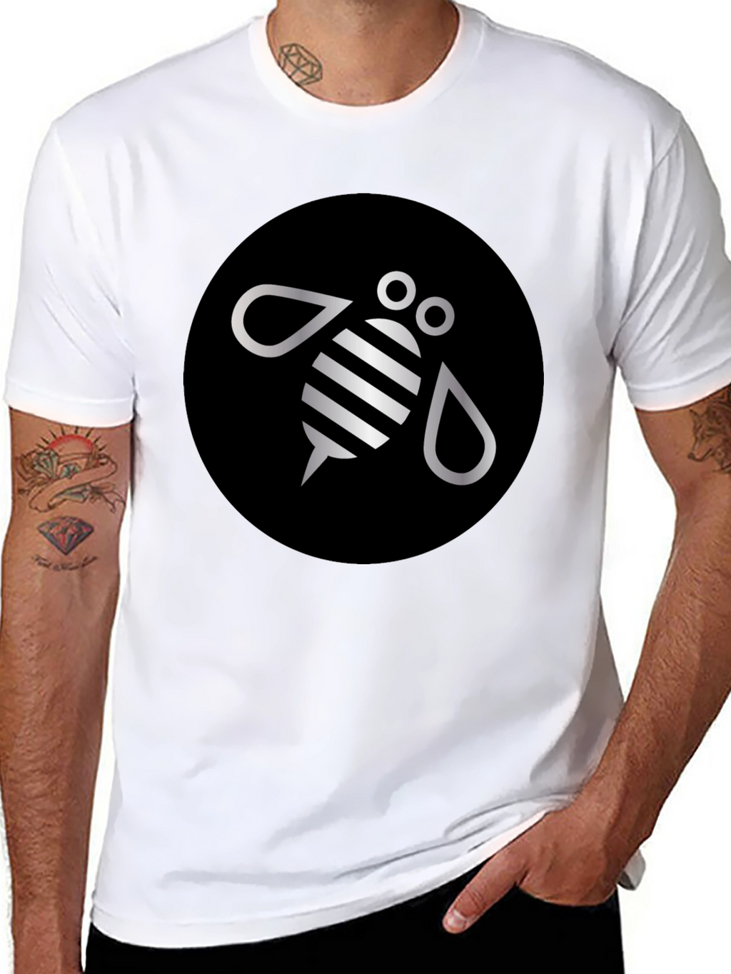 Black Bee Graphic Tee - Stylish Comfort