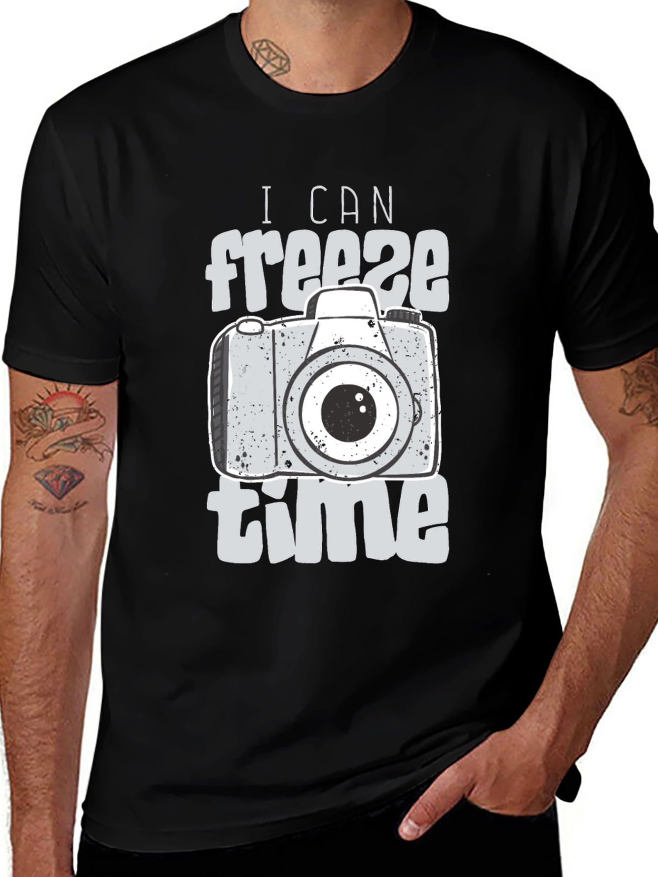 Freeze Time Camera Graphic T-Shirt - Black