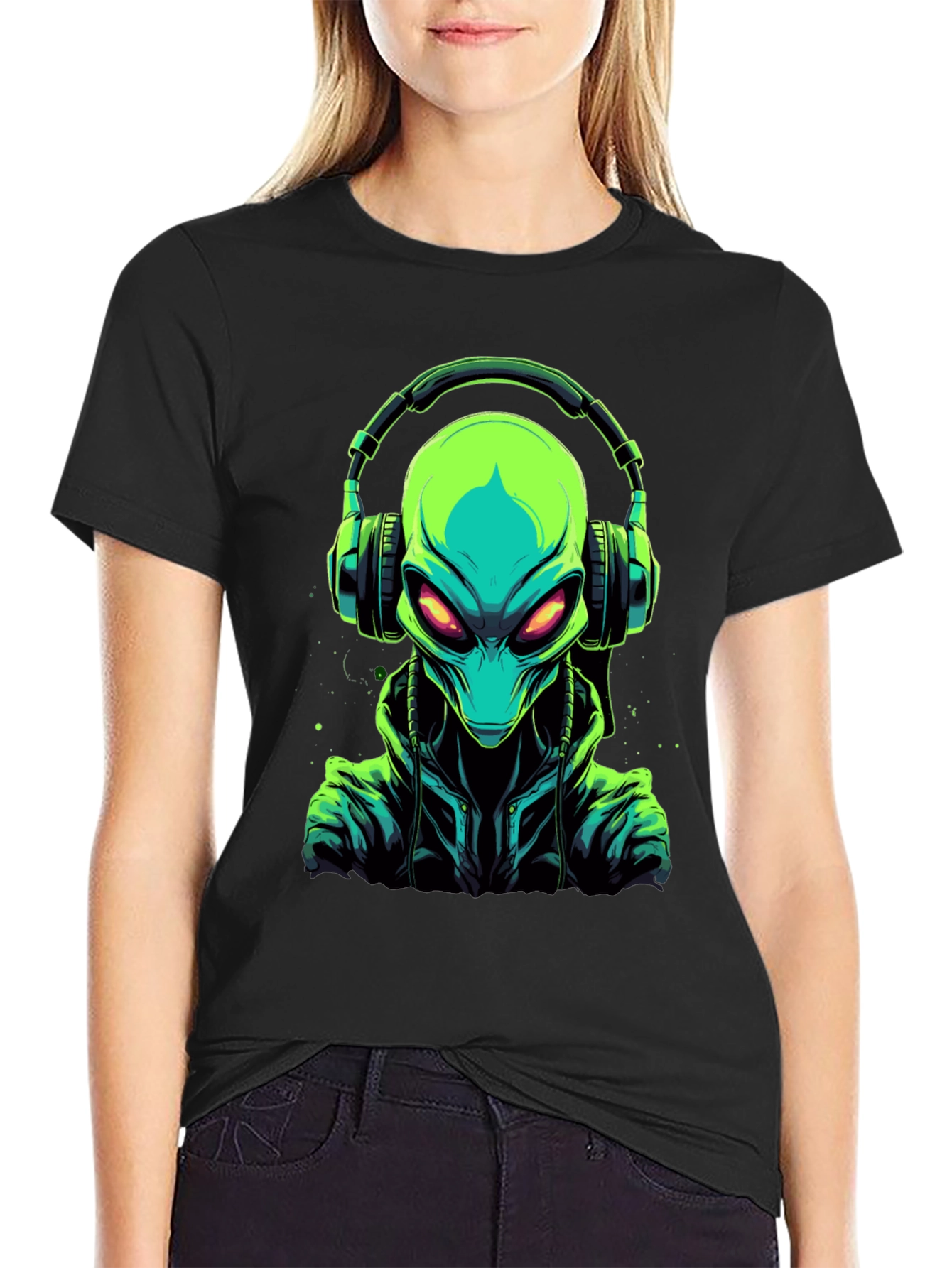 Alien DJ Graphic T-Shirt - Out of This World Style