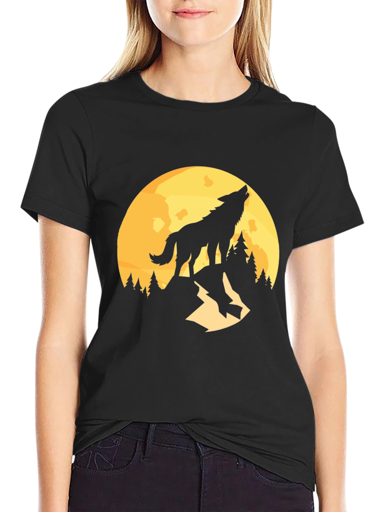 Wolf Howling at Moon Graphic T-Shirt