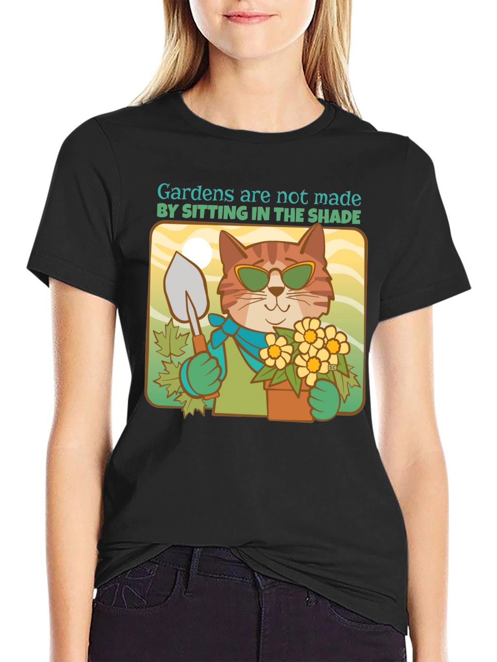 Gardening Cat T-Shirt - Funny Animal Tee