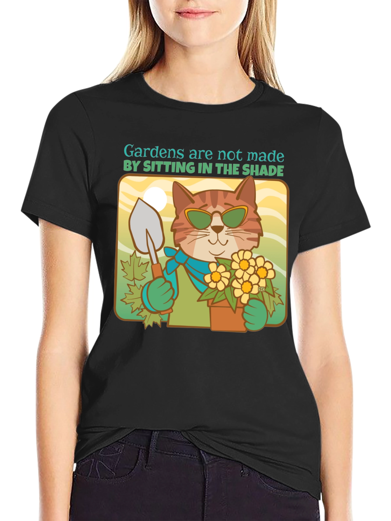 Gardening Cat T-Shirt - Funny Animal Tee