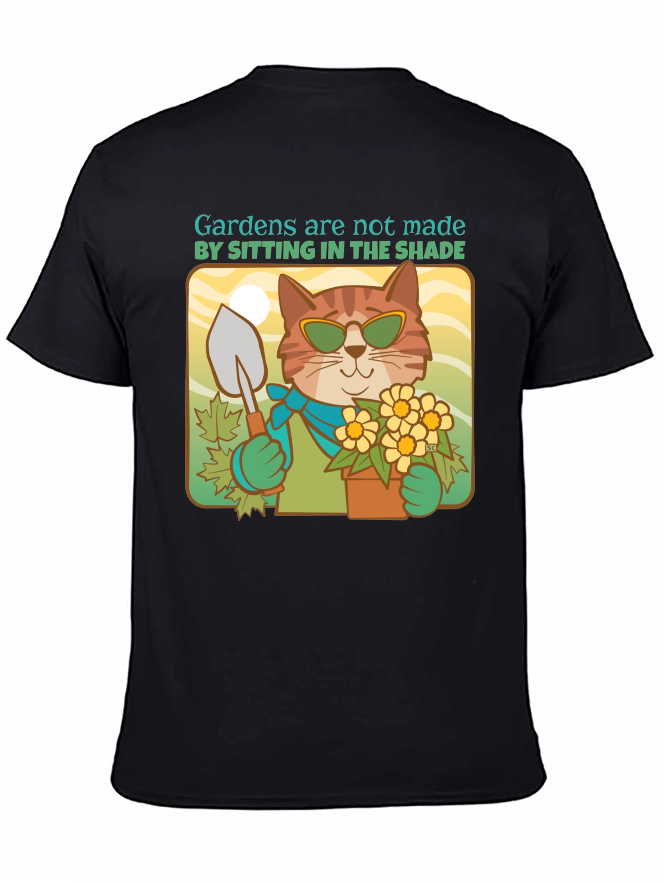 Gardening Cat T-Shirt - Funny Animal Tee