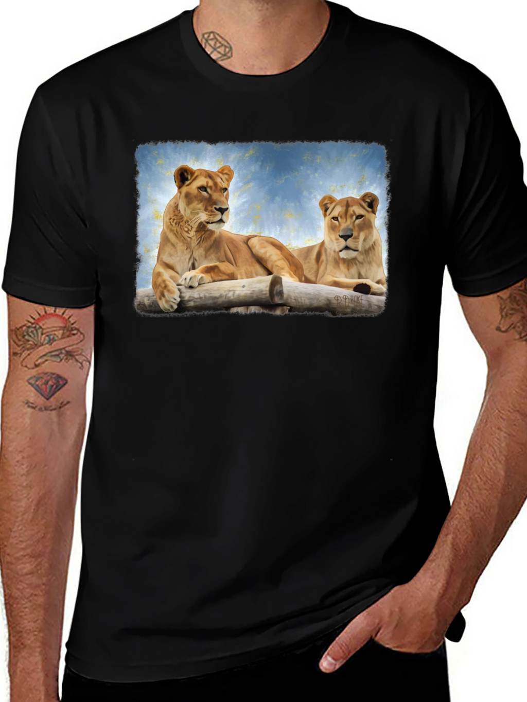 Lioness Graphic Print Black T-Shirt