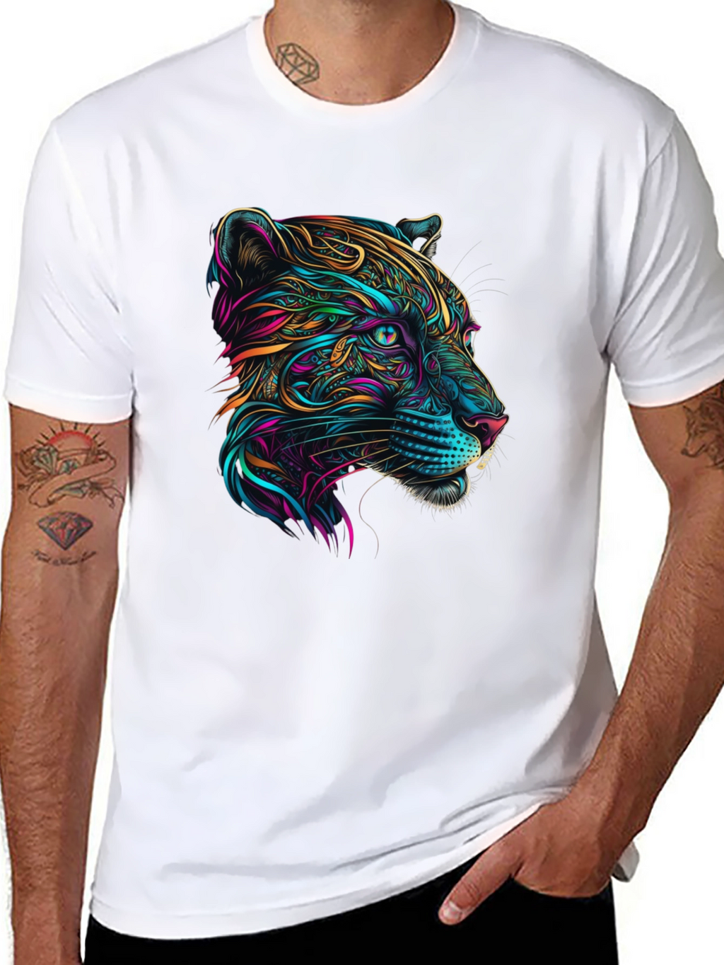 Vibrant Panther Graphic Tee - Stylish Mens Black T-Shirt