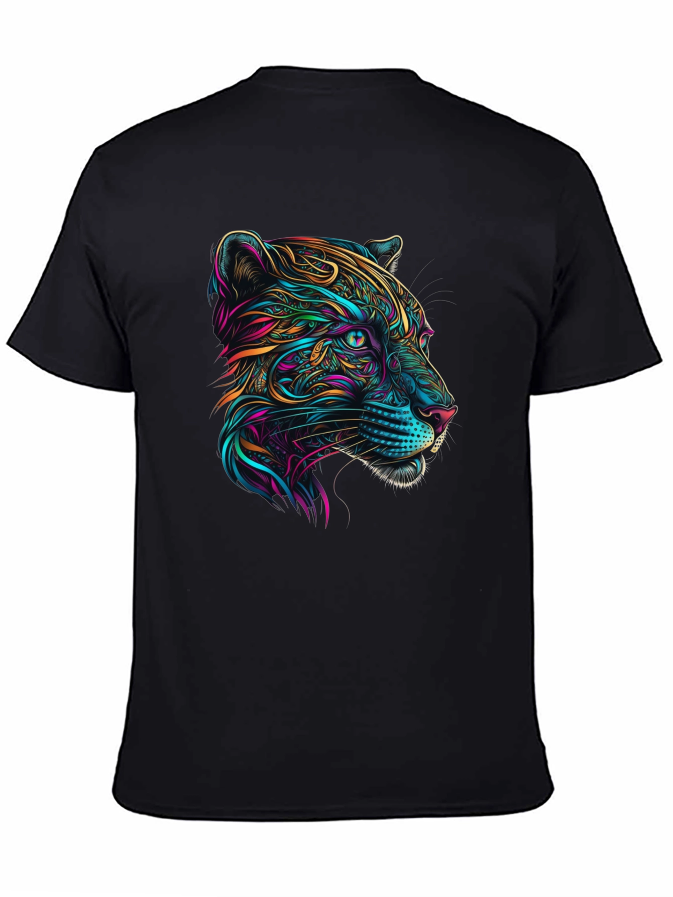 Vibrant Panther Graphic Tee - Stylish Mens Black T-Shirt