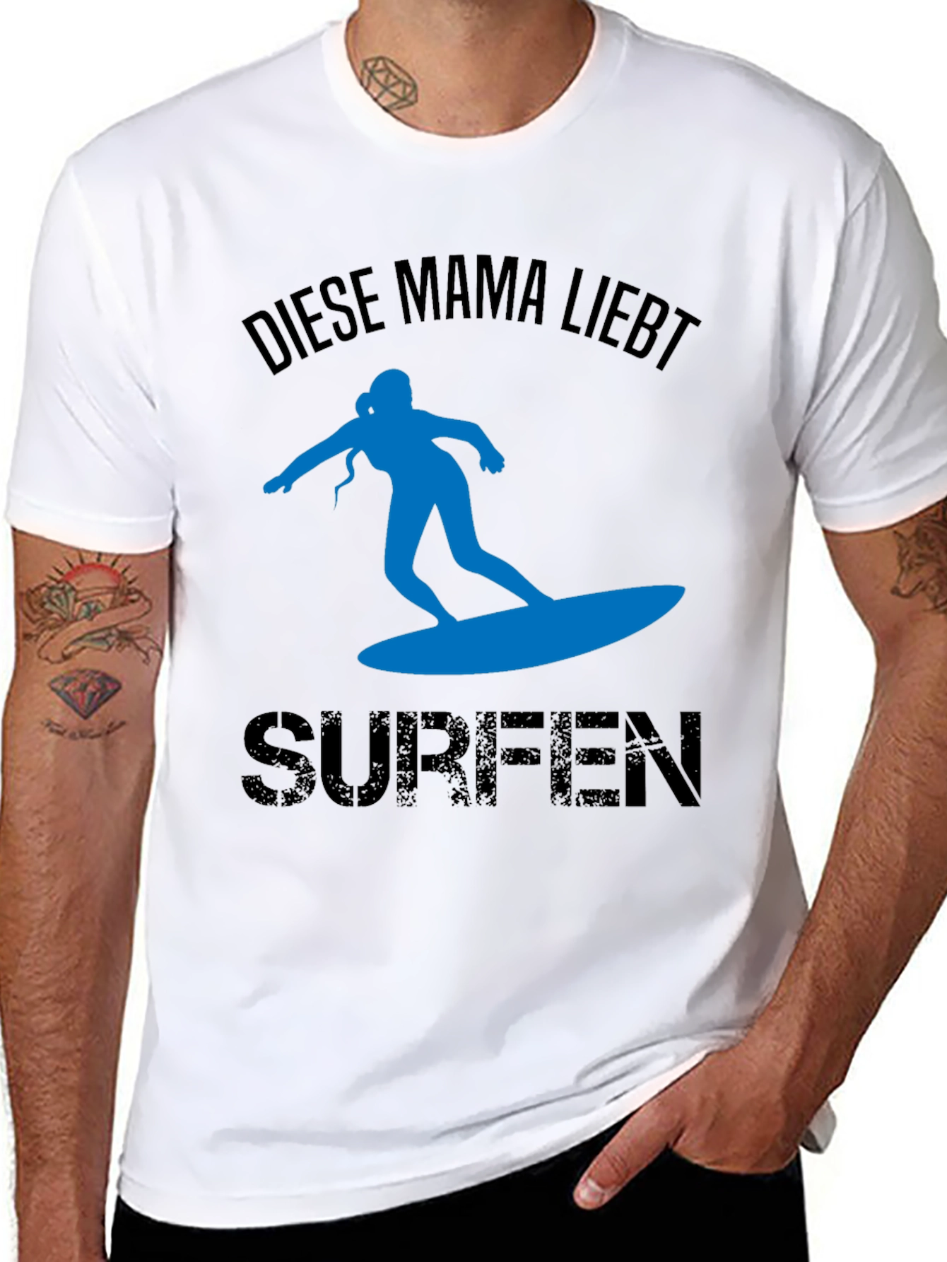 Diese Mama Liebt Surfen T-Shirt - Surfer Mom Tee