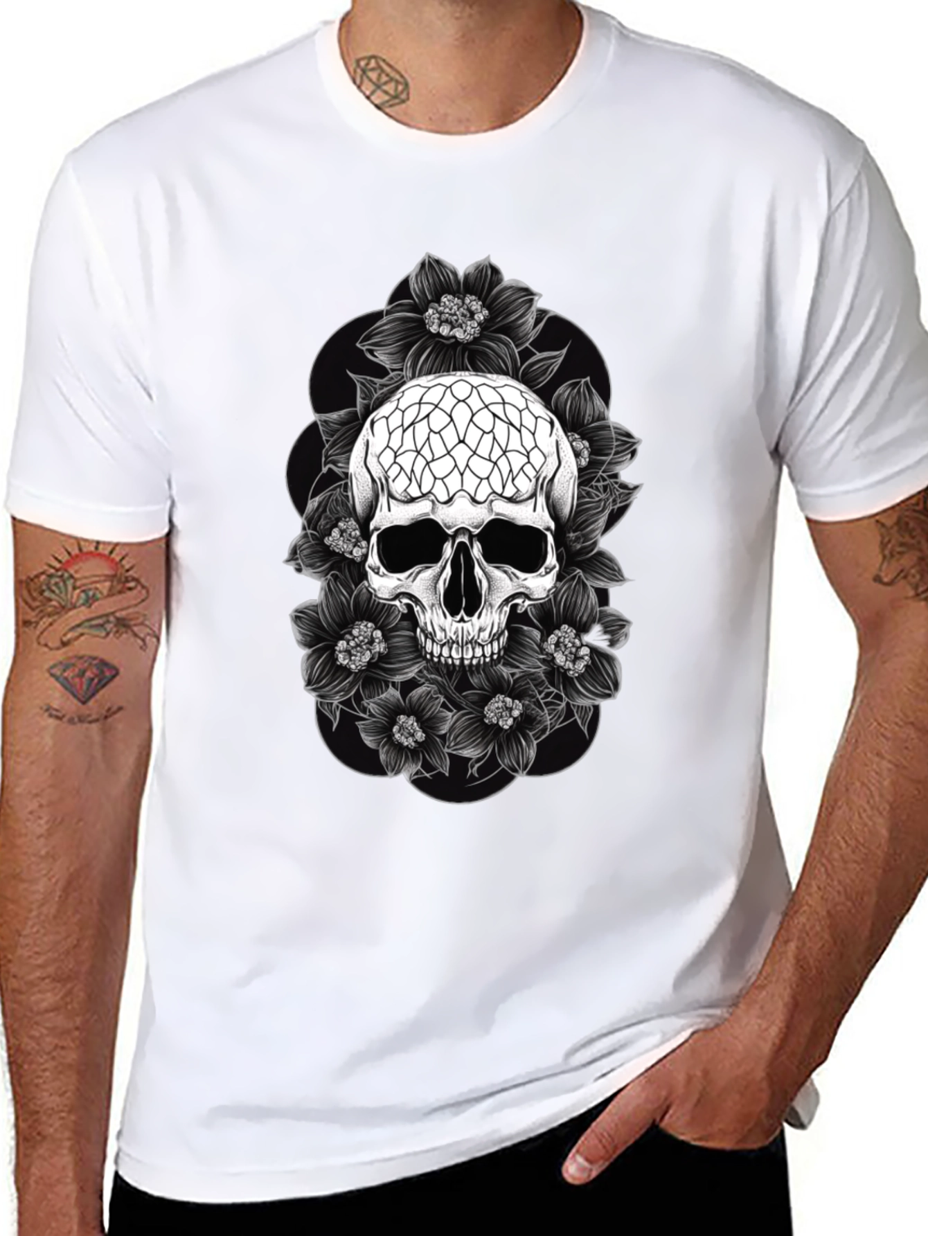 Skull & Flower Graphic Tee - Dark Aesthetic T-Shirt