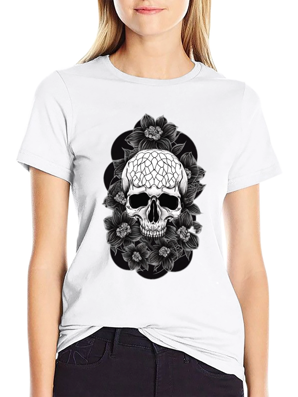 Skull & Flower Graphic Tee - Dark Aesthetic T-Shirt