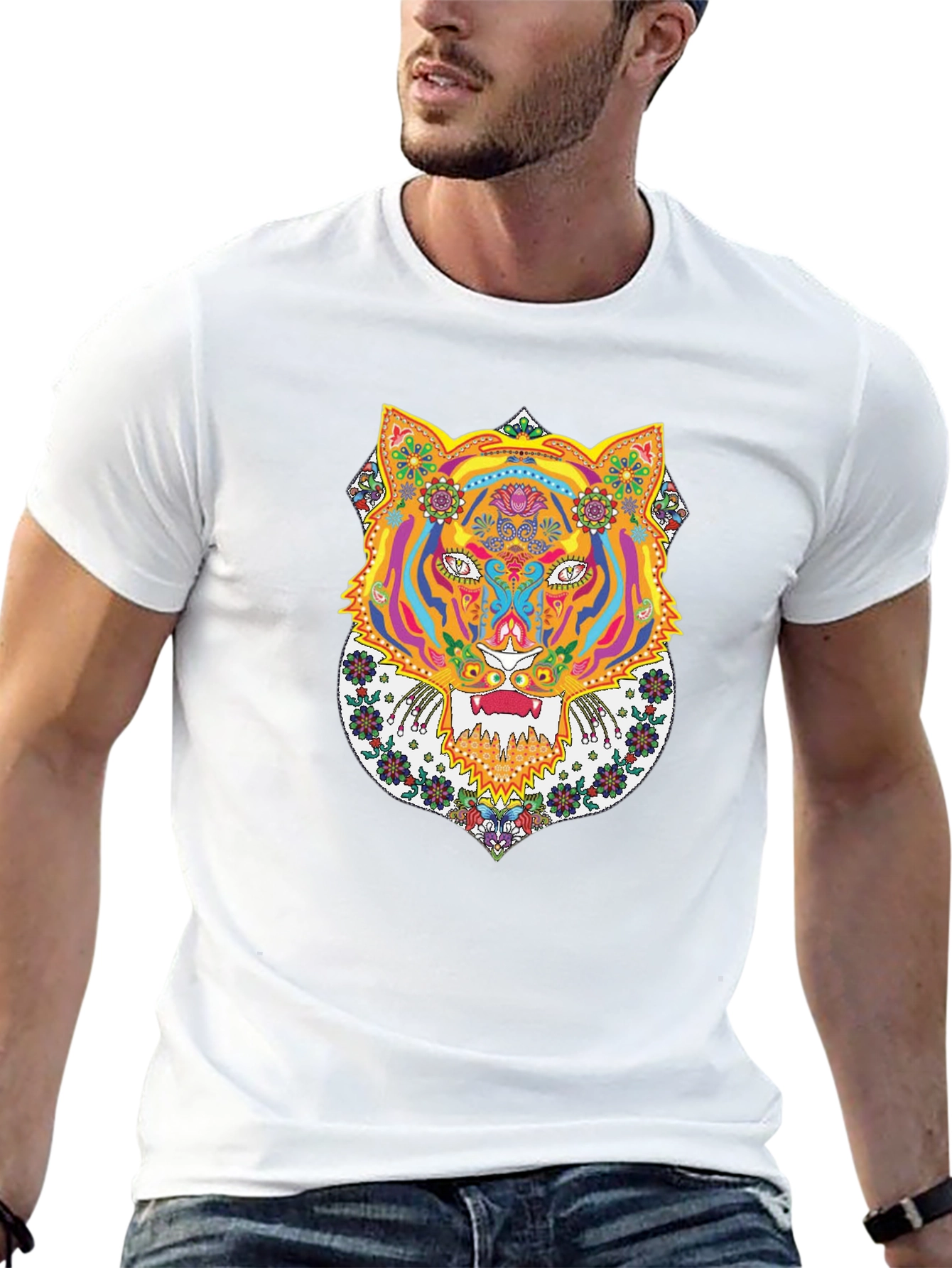 Psychedelic Tiger Graphic Tee - Bold Black T-Shirt