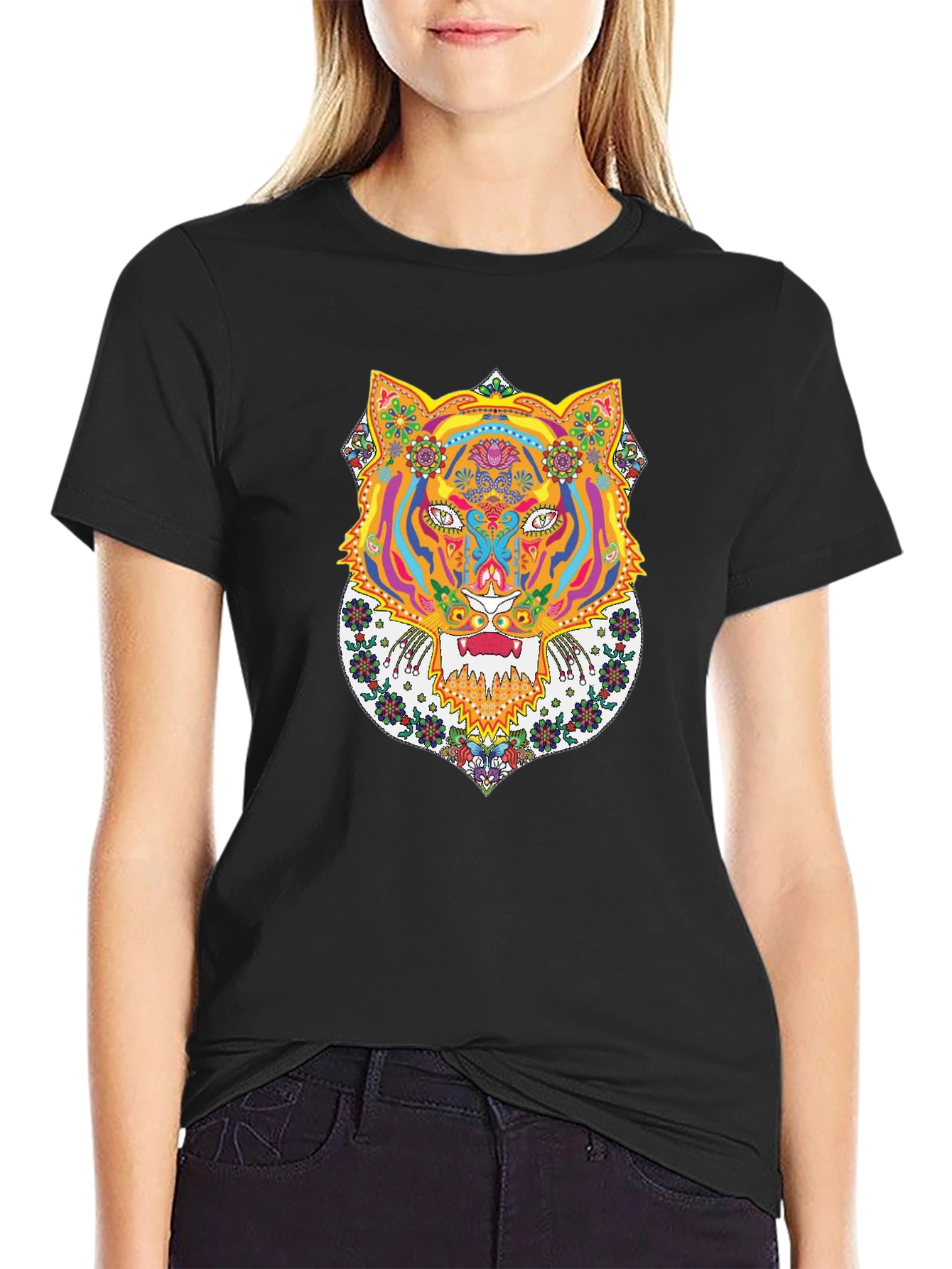 Psychedelic Tiger Graphic Tee - Bold Black T-Shirt