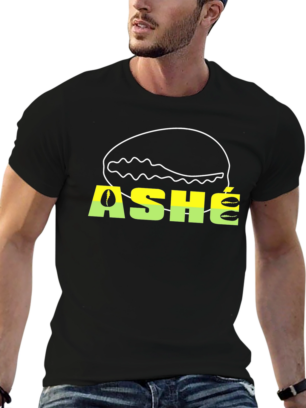 ASHÉ Graphic T-Shirt - Black