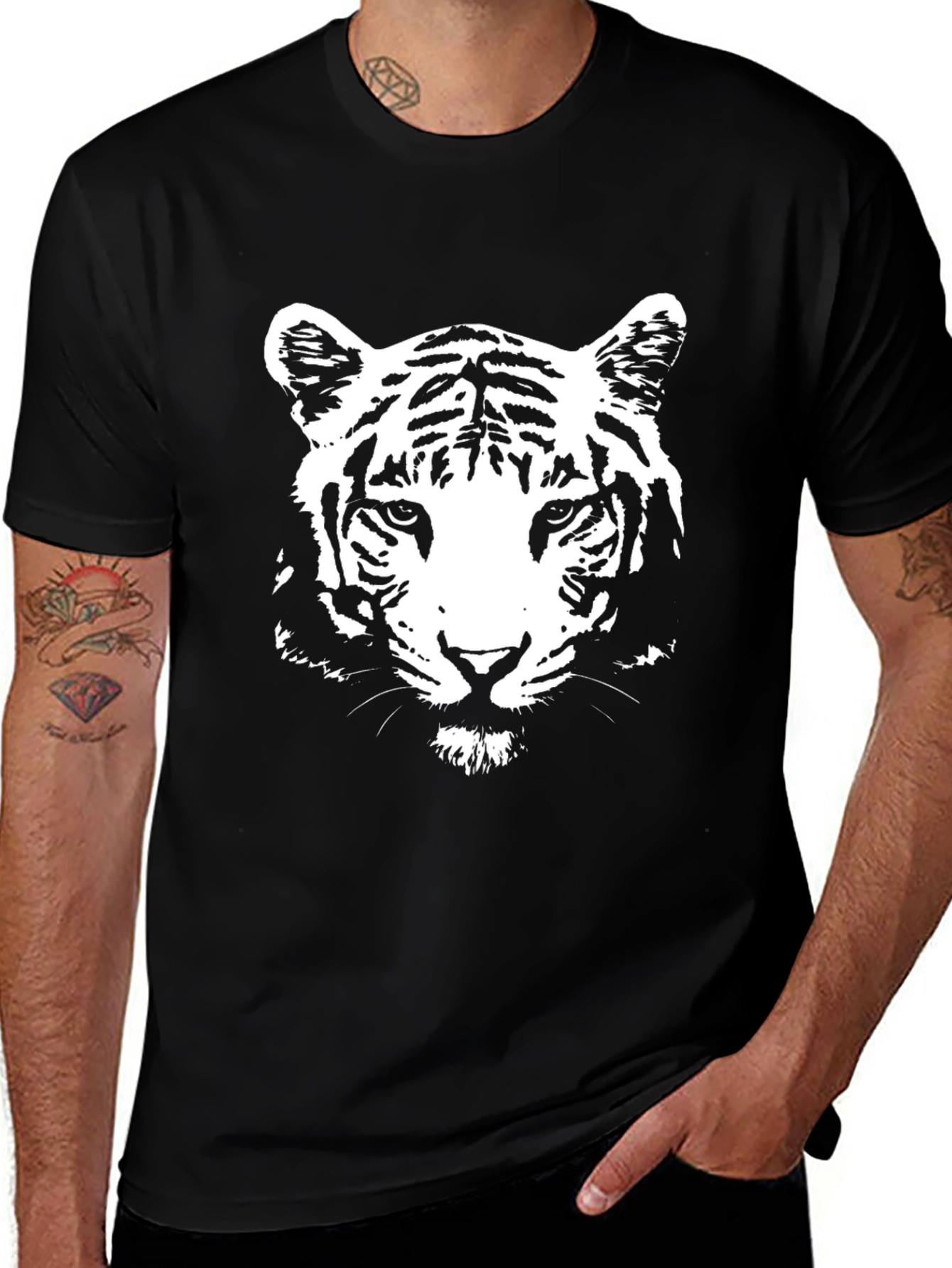Black Tiger Graphic Tee - Stylish Mens T-Shirt