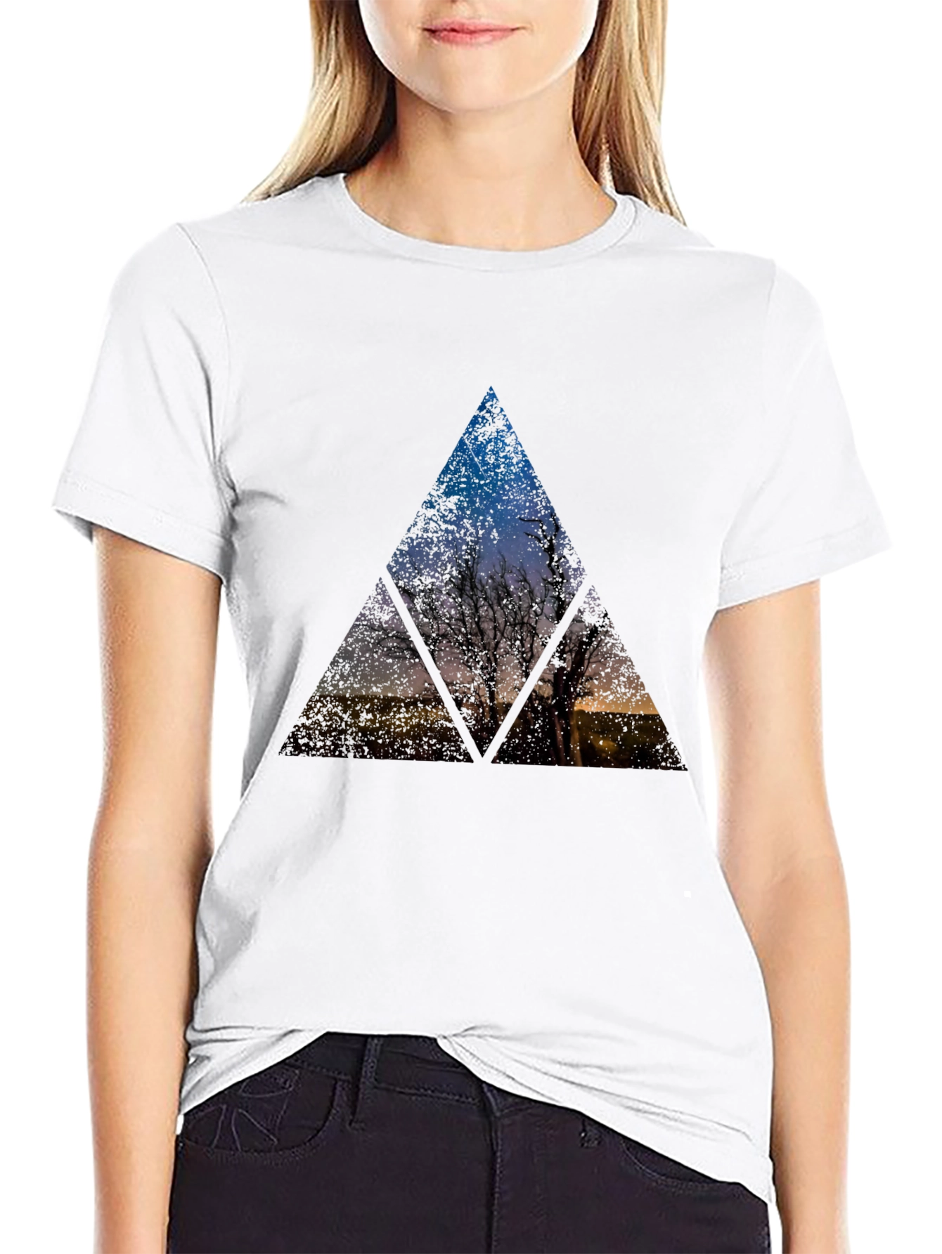 Nature Triangle Graphic Tee - Black