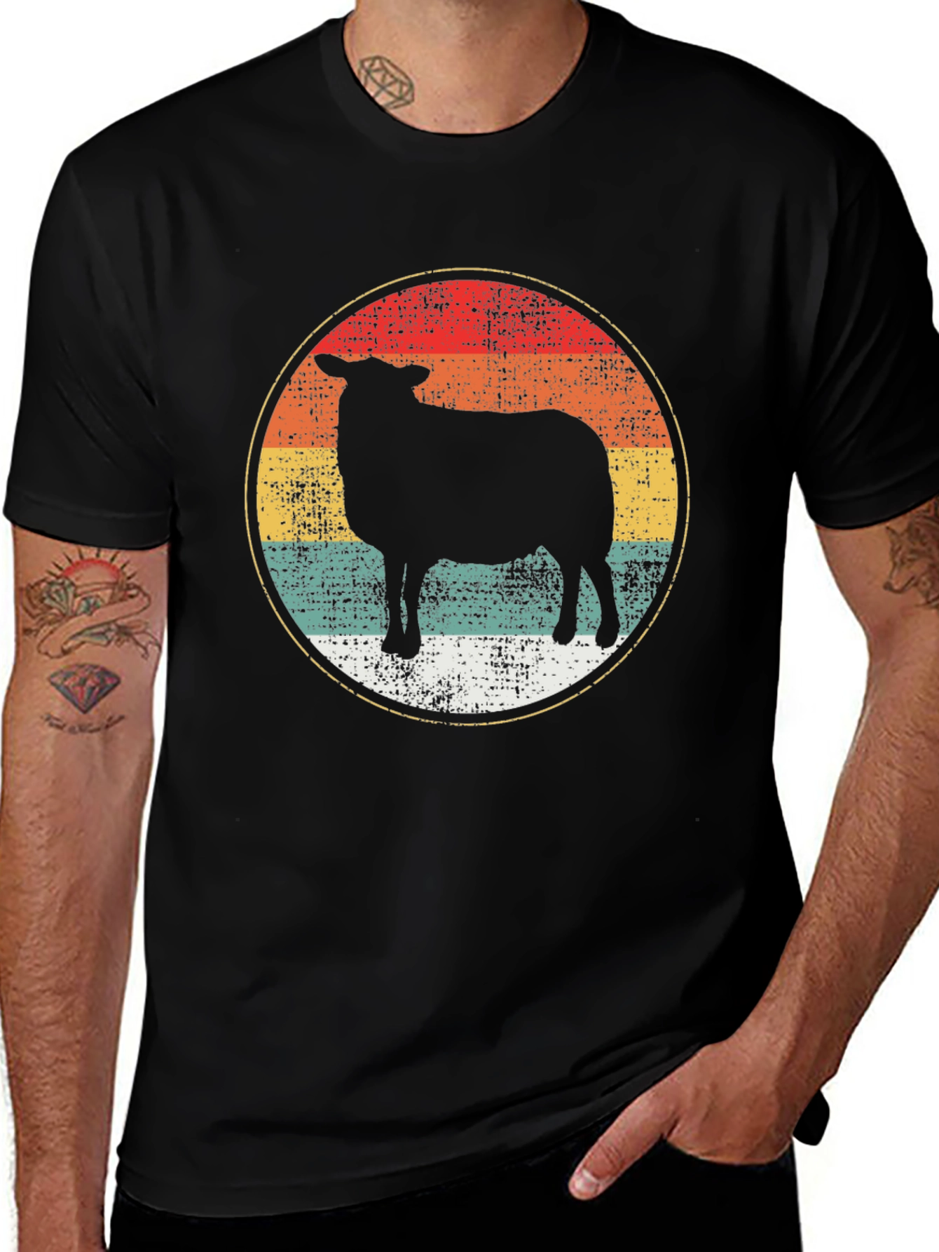 Retro Sheep Graphic Tee - Vintage Style Shirt
