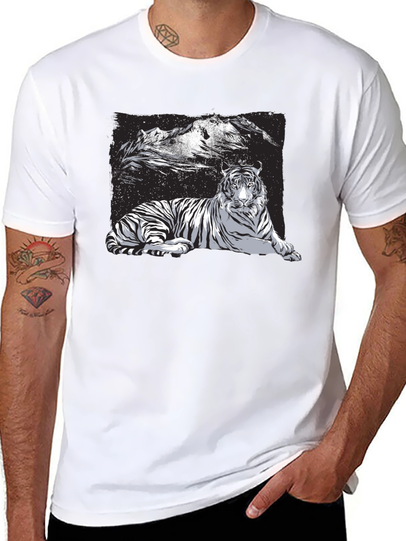 Tiger Graphic Tee - Black Short Sleeve Shirt