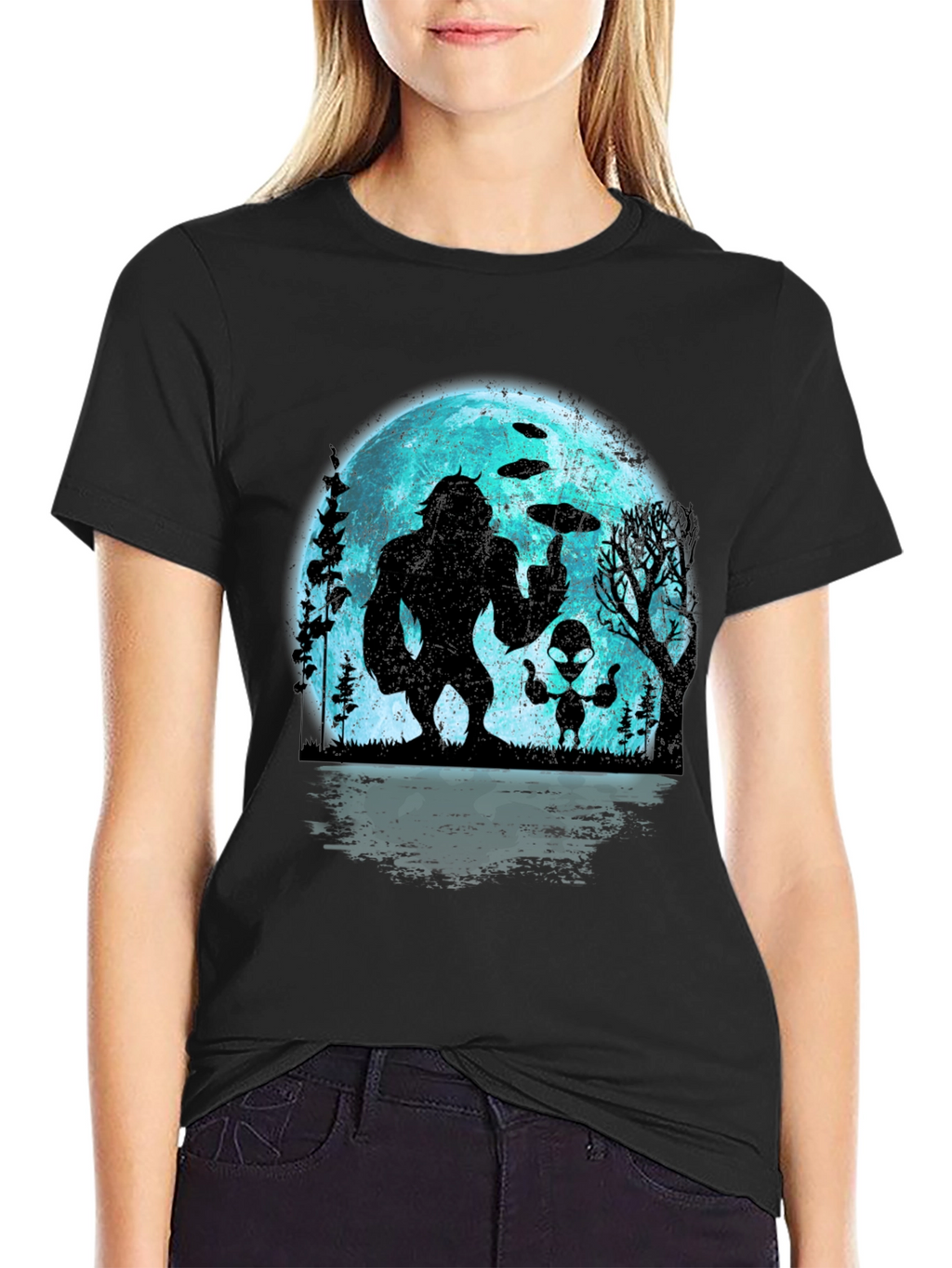 Bigfoot Alien UFO T-Shirt - Funny Cryptid Tee