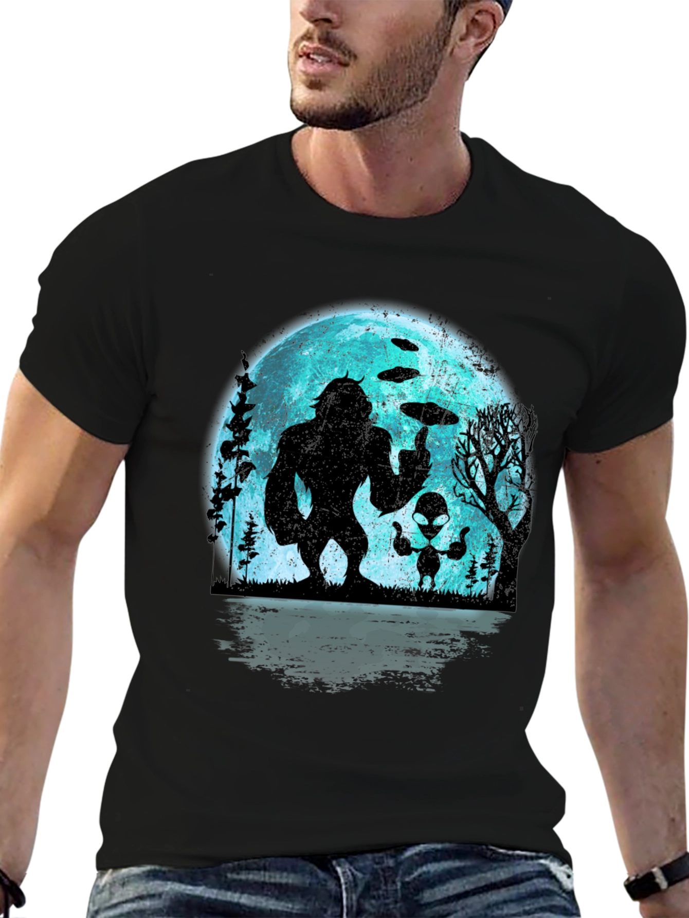 Bigfoot Alien UFO T-Shirt - Funny Cryptid Tee