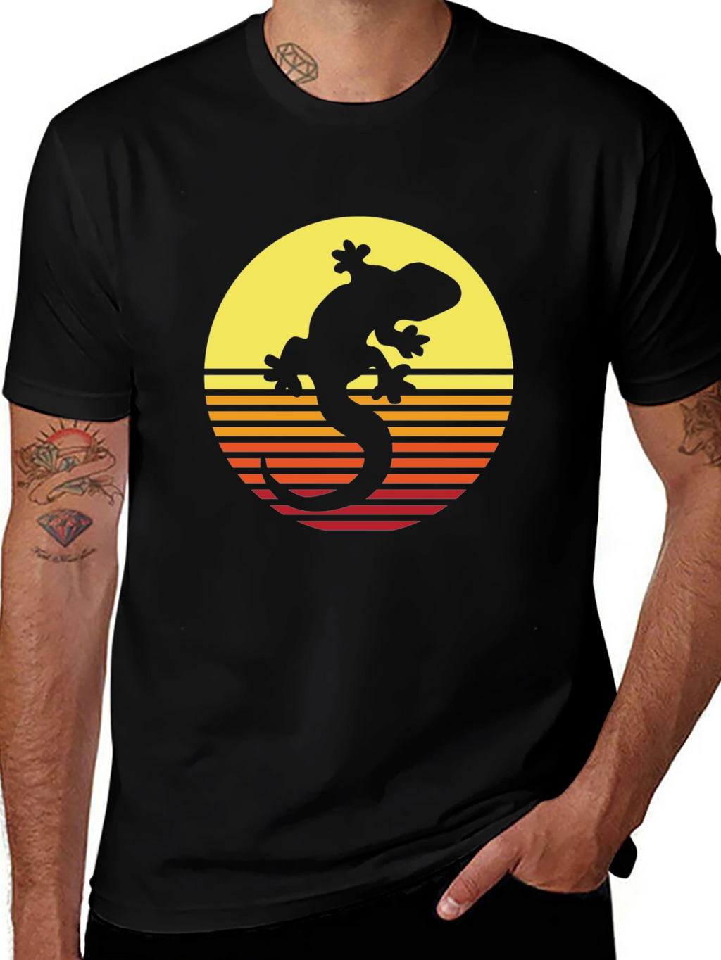 Retro Gecko Sunset Graphic Tee - Cool Black T-Shirt