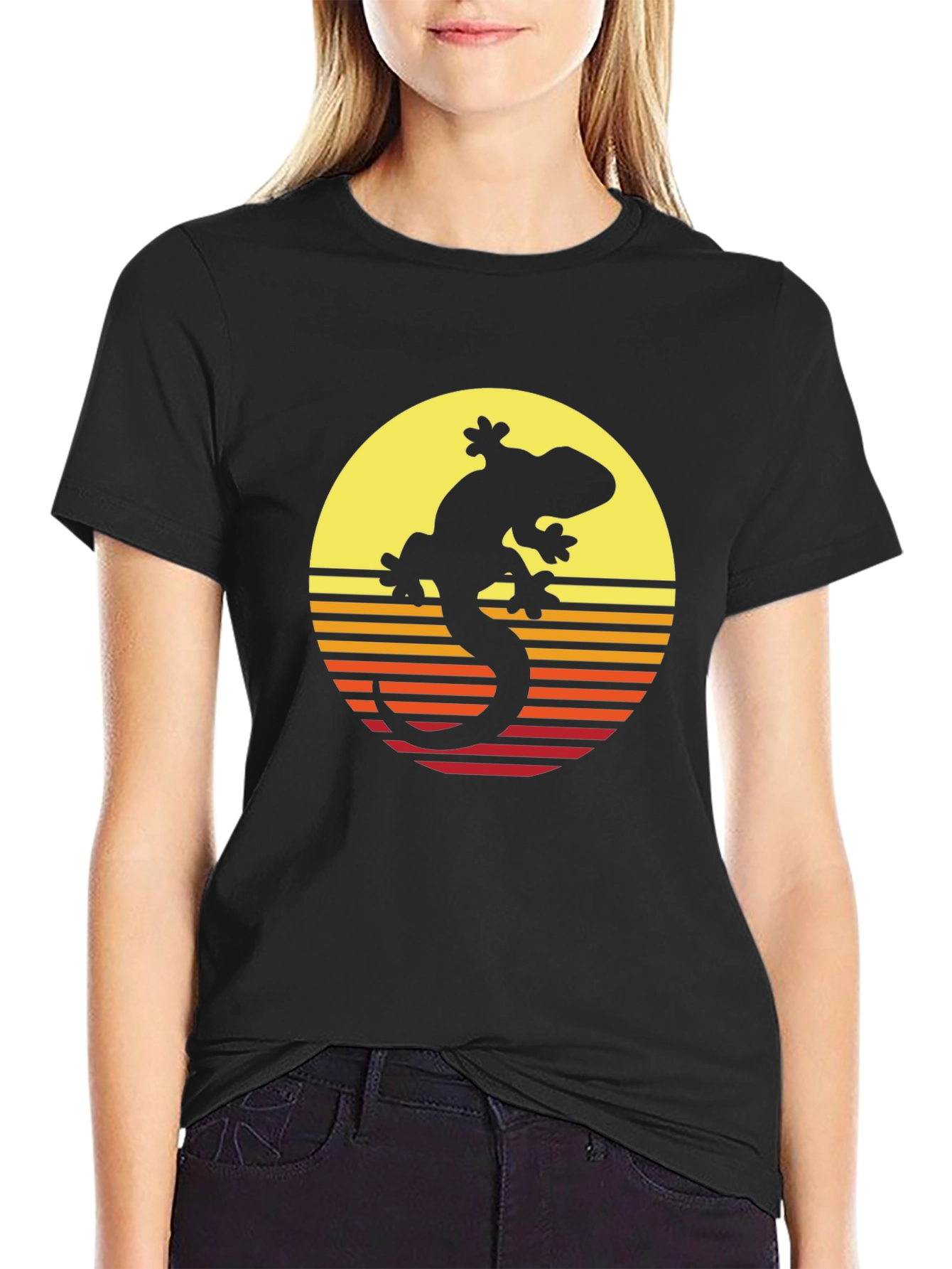 Retro Gecko Sunset Graphic Tee - Cool Black T-Shirt