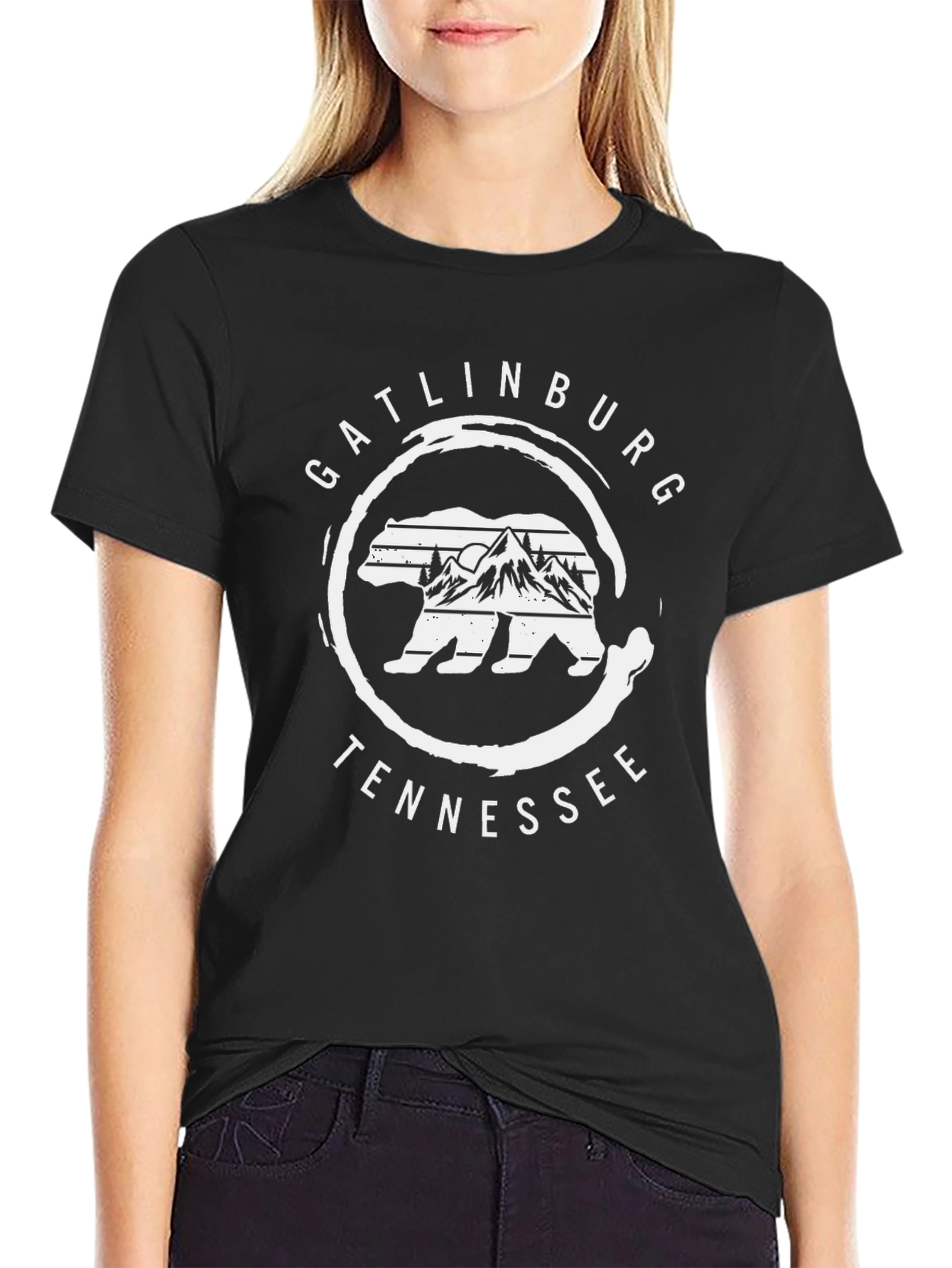 Gatlinburg Tennessee Bear Graphic Tee - Unisex