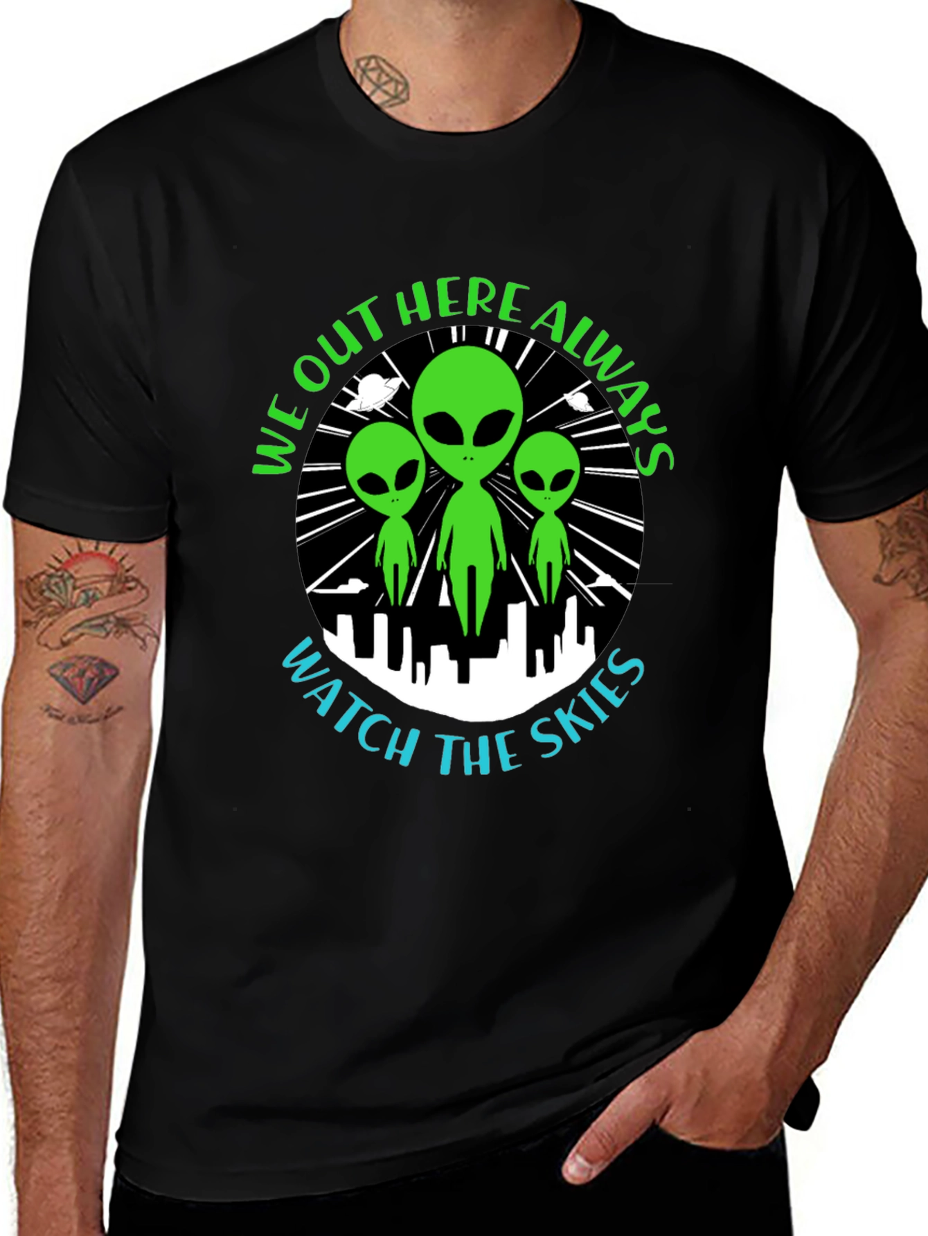 Alien Watch the Skies Graphic Tee - Black
