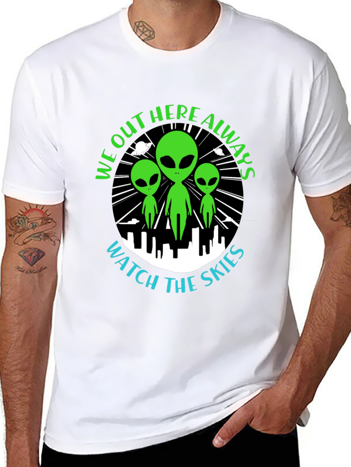 Alien Watch the Skies Graphic Tee - Black