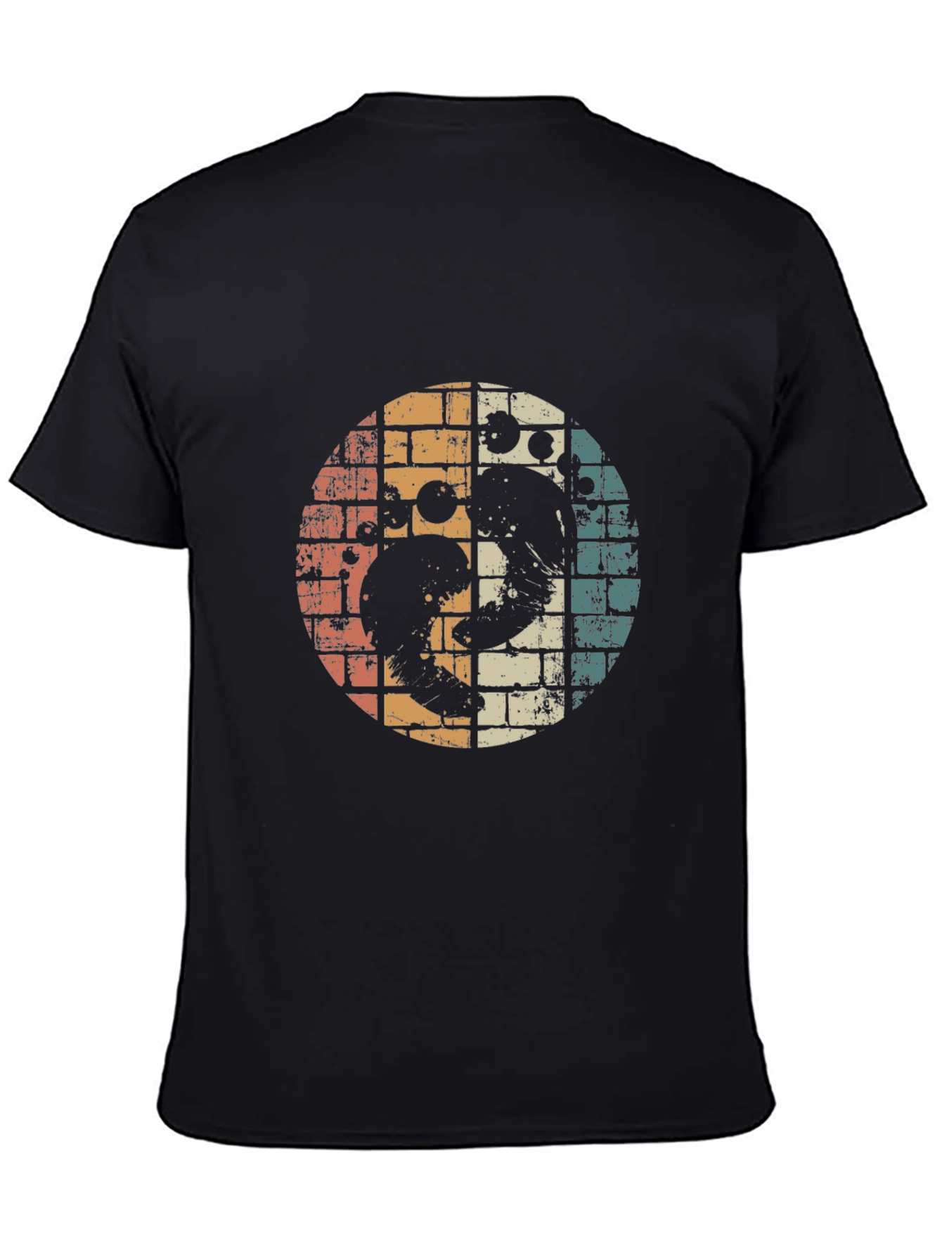 Retro Yin Yang Ocean Wave Graphic Tee - Black